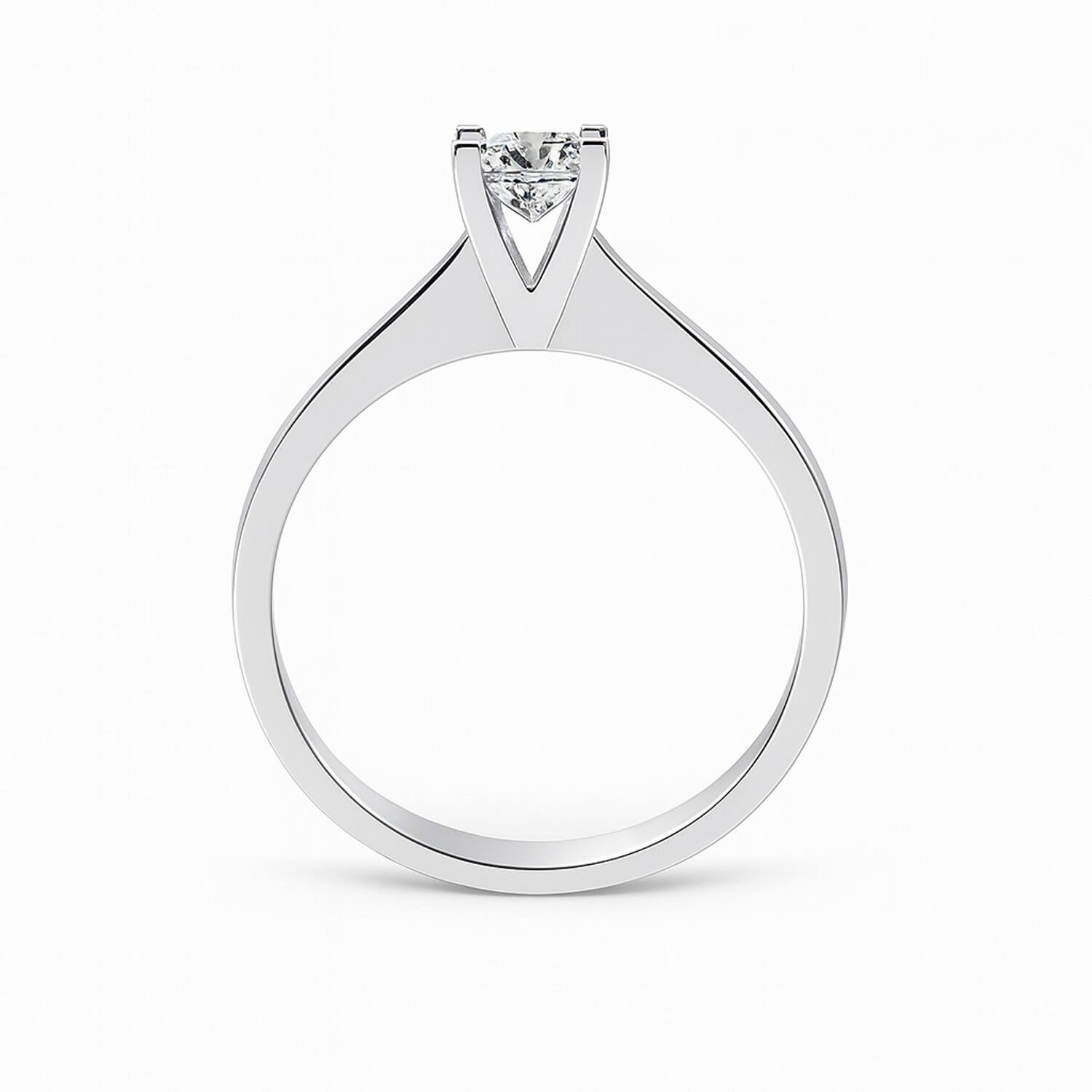 0.30 Karat D VS2 V Tırnaklı GIA Tektaş Pırlanta