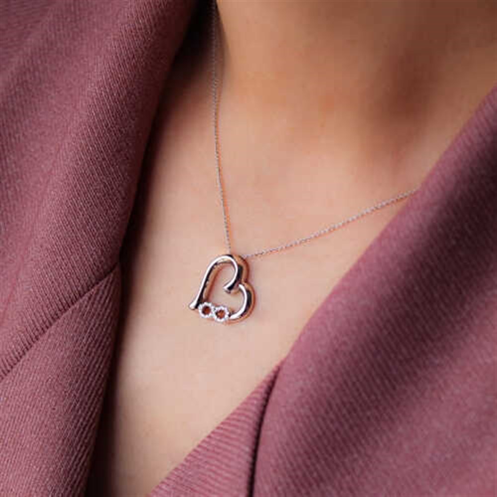 0.10 Karat G VS Sonsuz Aşk Kalp Pırlanta Kolye