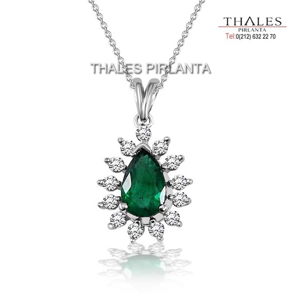 0.39 Karat Pırlantalı Zümrüt Kolye