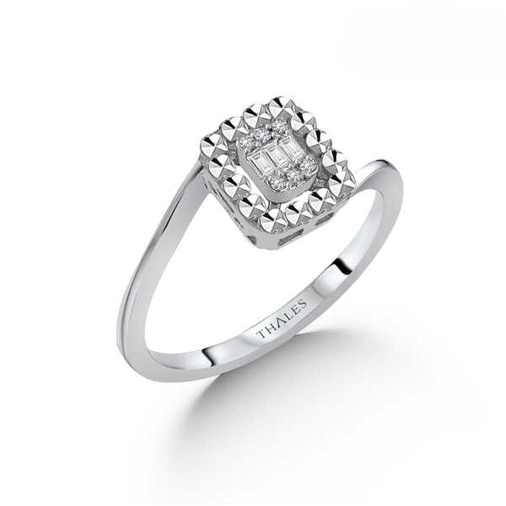 0,07 Karat F Renk Baget Pırlanta