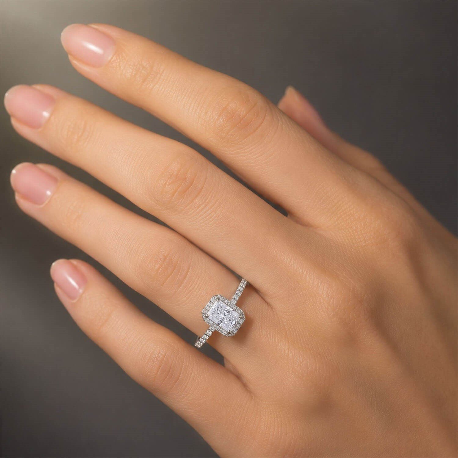 Beyaz Topaz Pırlantalı Yüzük 1,77 Karat