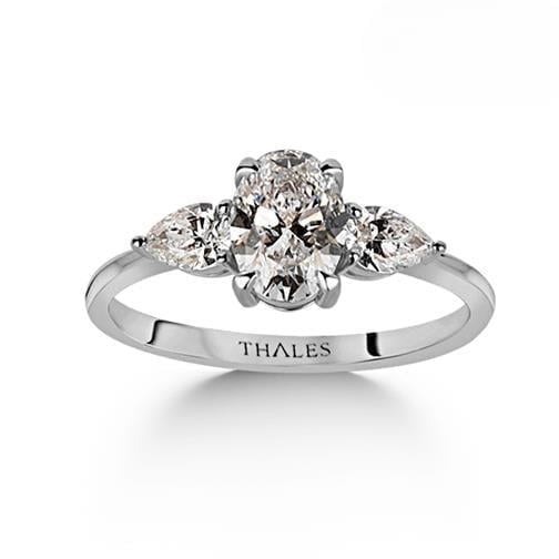 GIA Oval Tasarım Yüzük 1,40 Karat E VS2