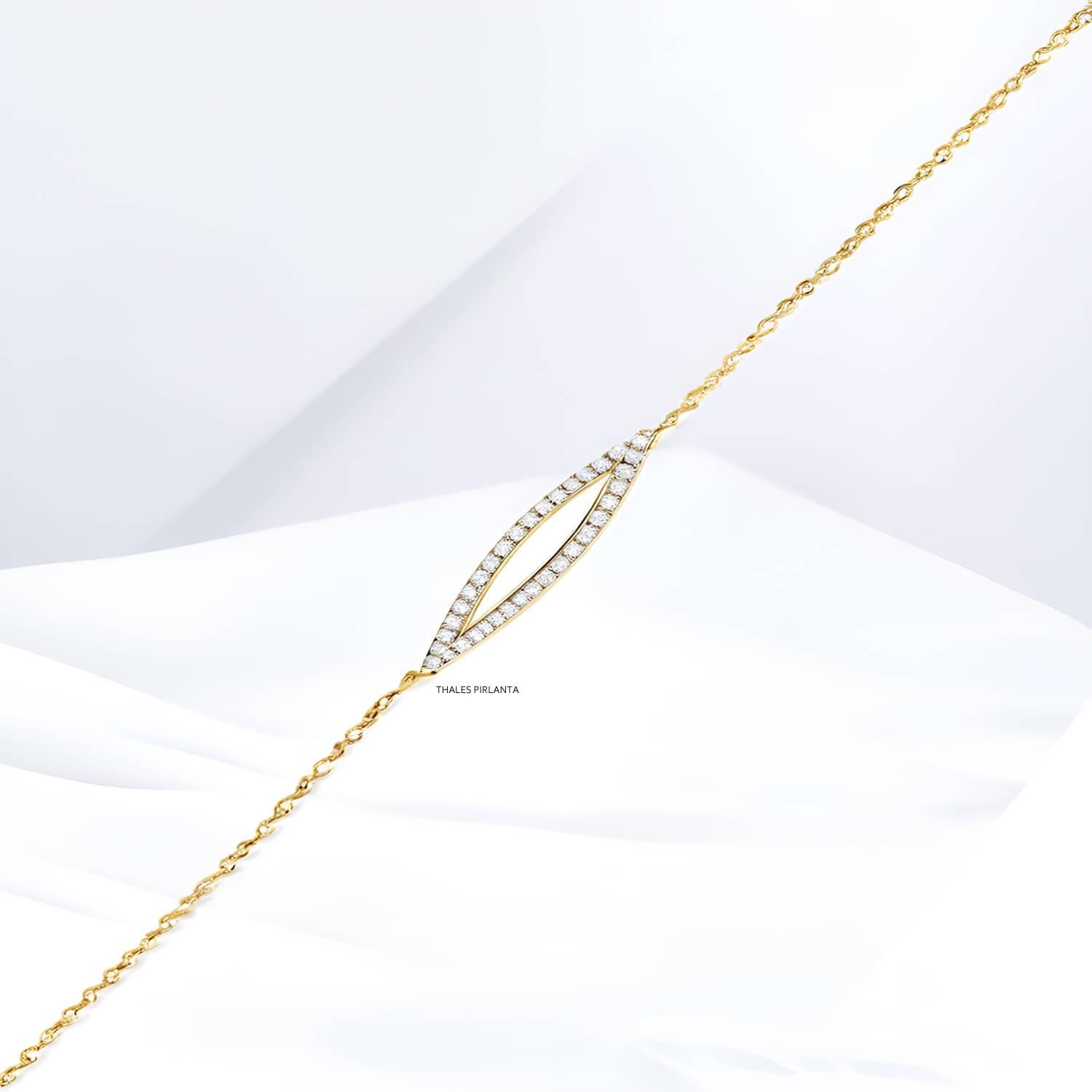 Pırlanta Bileklik Modeli Siyah İpli