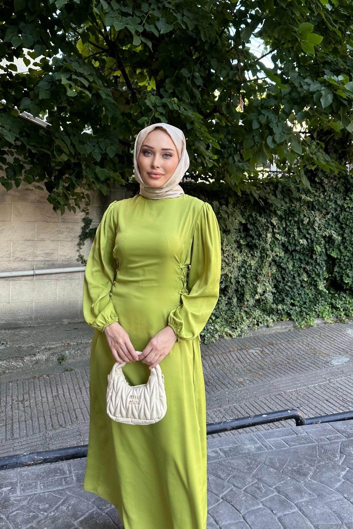 Bel Detay Saten Elbise YAĞ YEŞİL