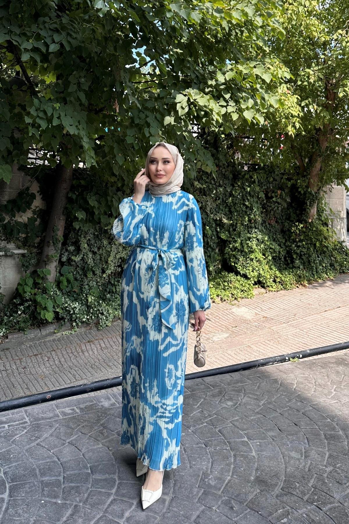Çok Renkli Piliseli Elbise MAVİ