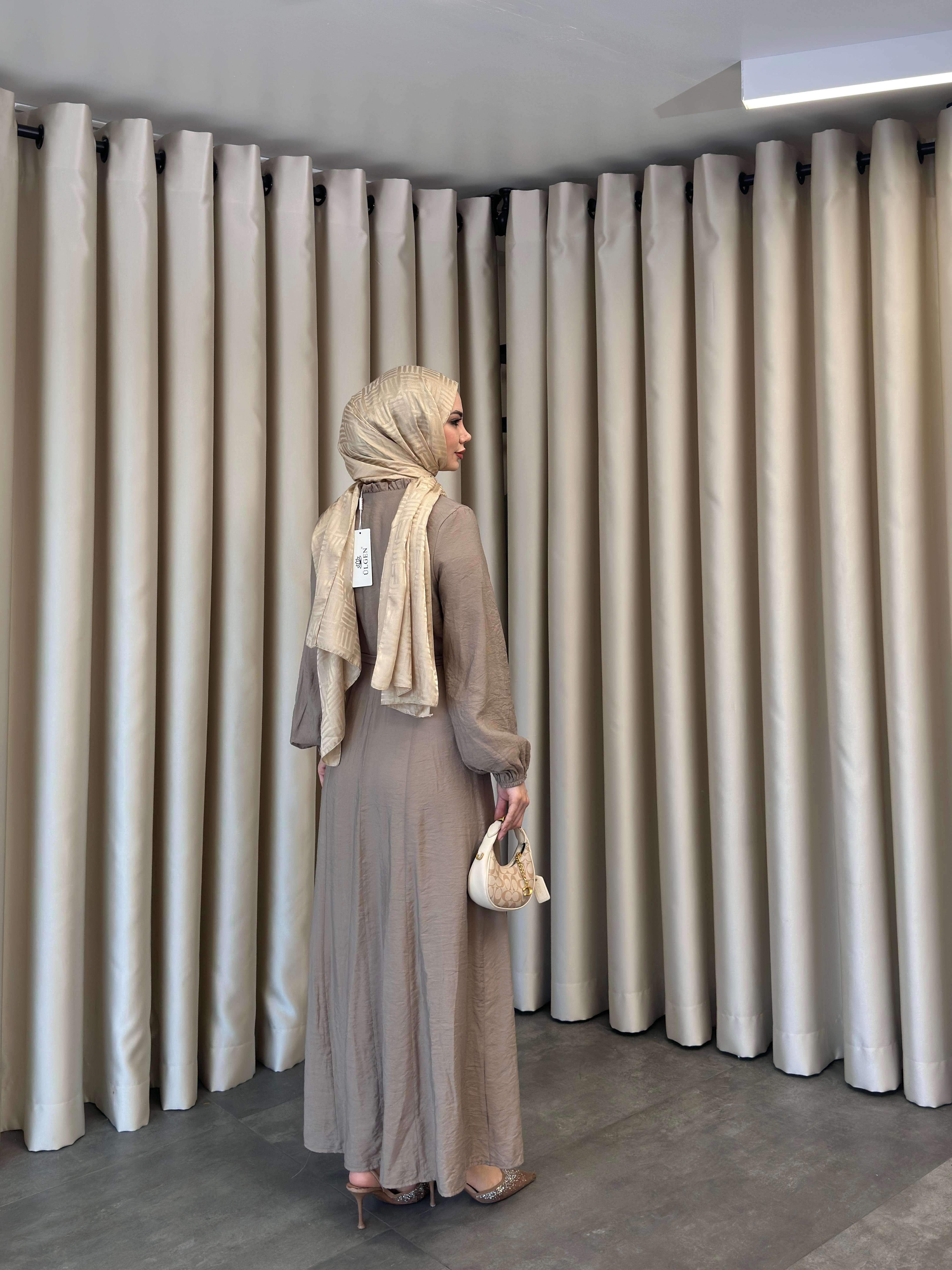 dila premium elbise