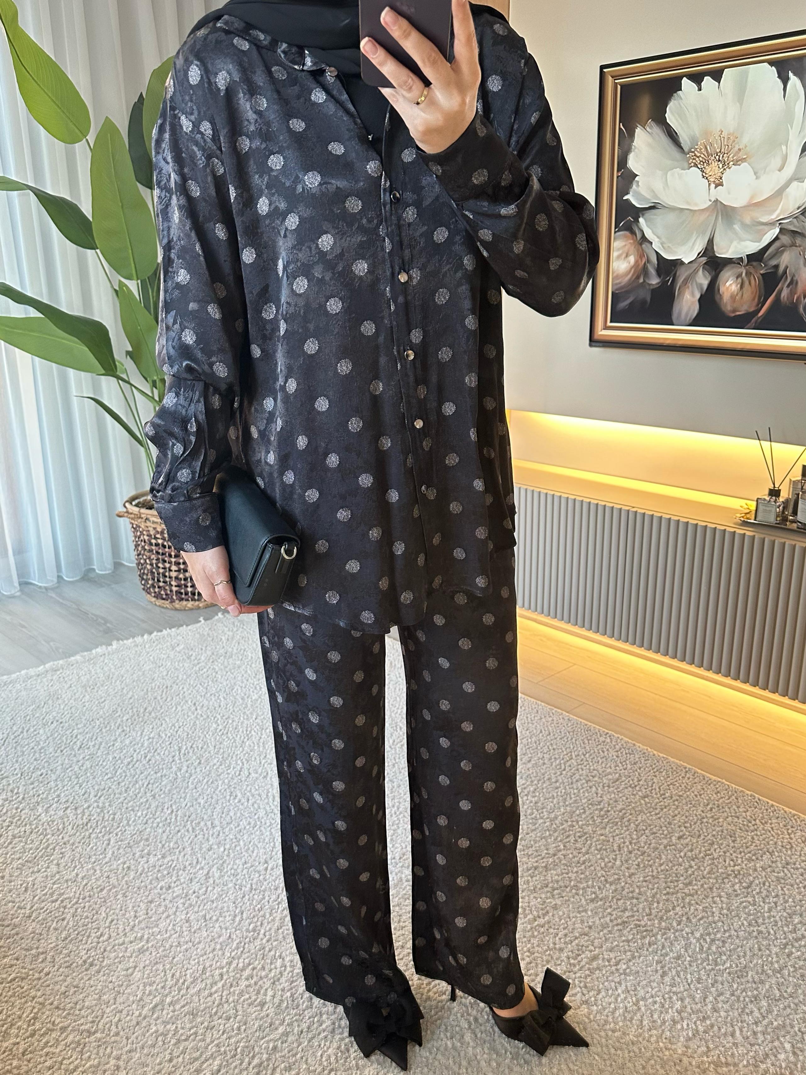 Lucy Puantiyeli Takım Siyah