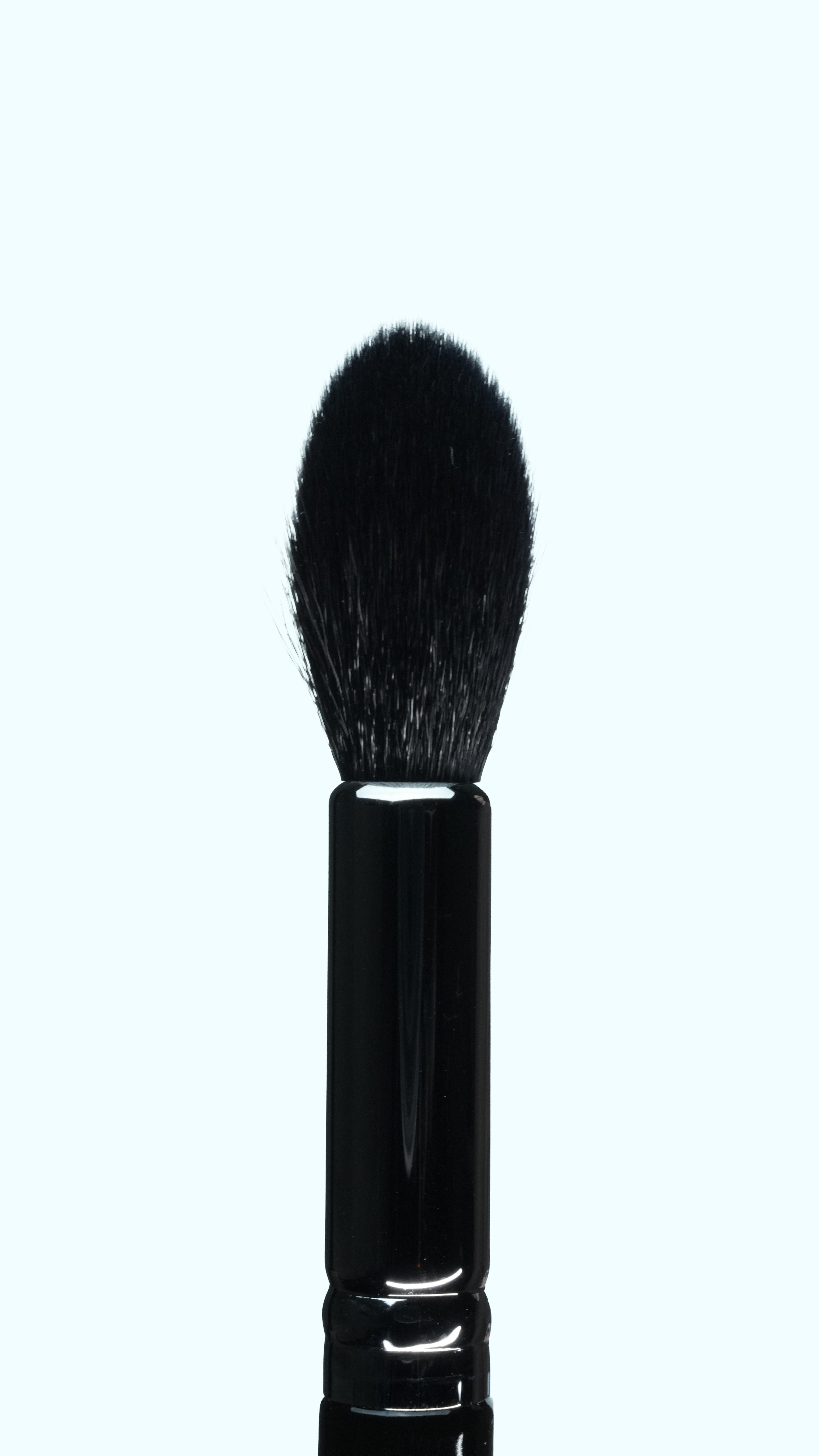 Nascita Konik Yapılı Aydınlatıcı Fırçası - 519