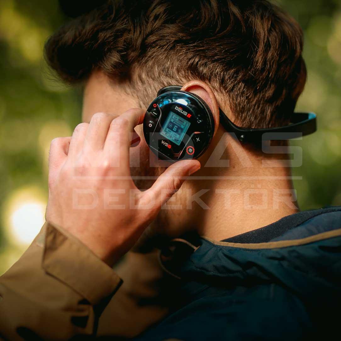 DEUS 2 - 24x13cm HF2 Başlıklı , Ana Kontrol Üniteli Dedektör