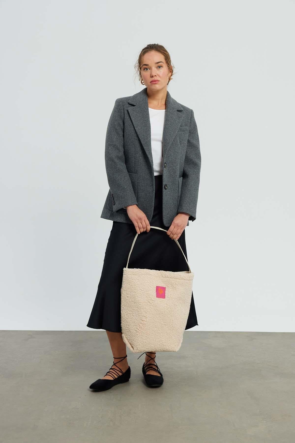 Huge Basket Bag Teddy Ecru