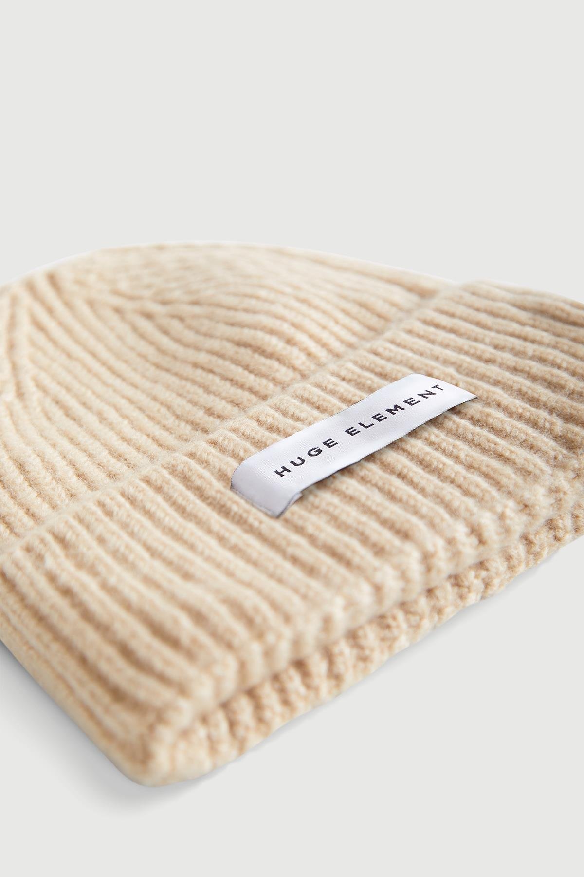 Huge Beanie - Yellow