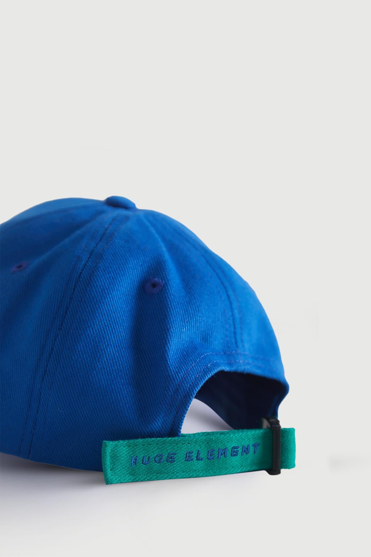 Huge Cap
