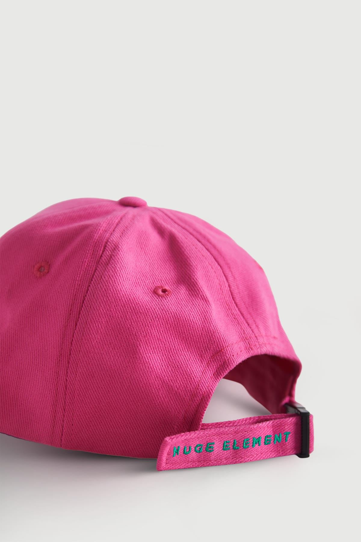 Huge Cap
