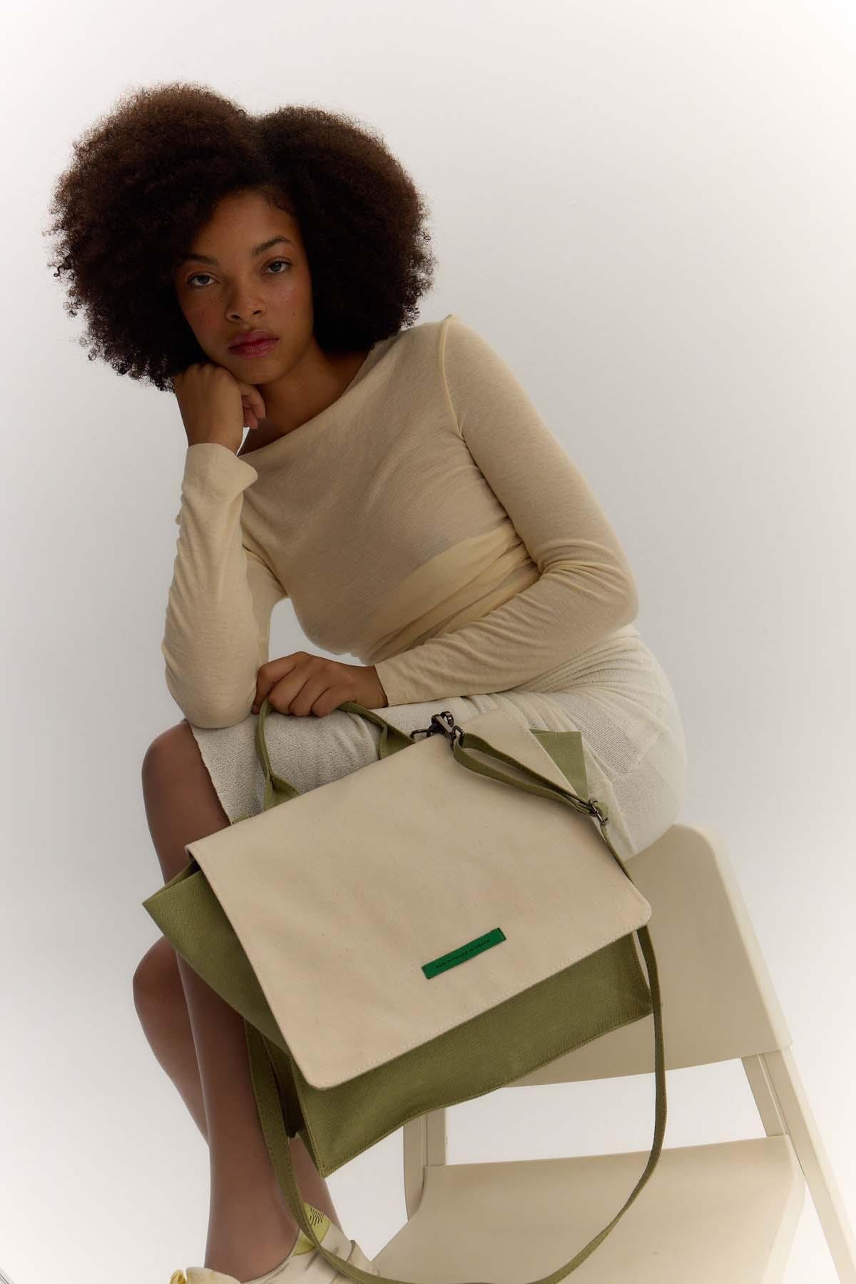 Huge Cuvert Extra Large Bag Light Green