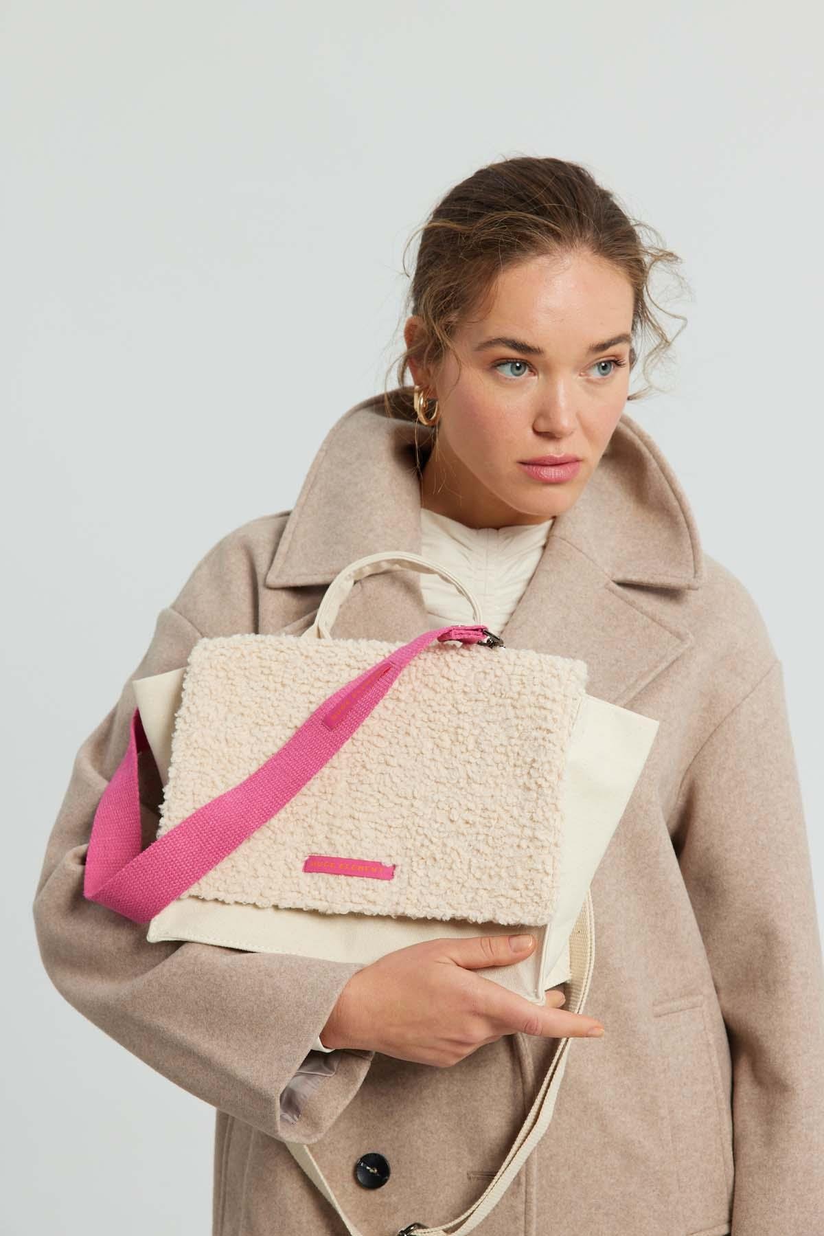 Huge Cuvert Teddy Ecru Bag Special Edition