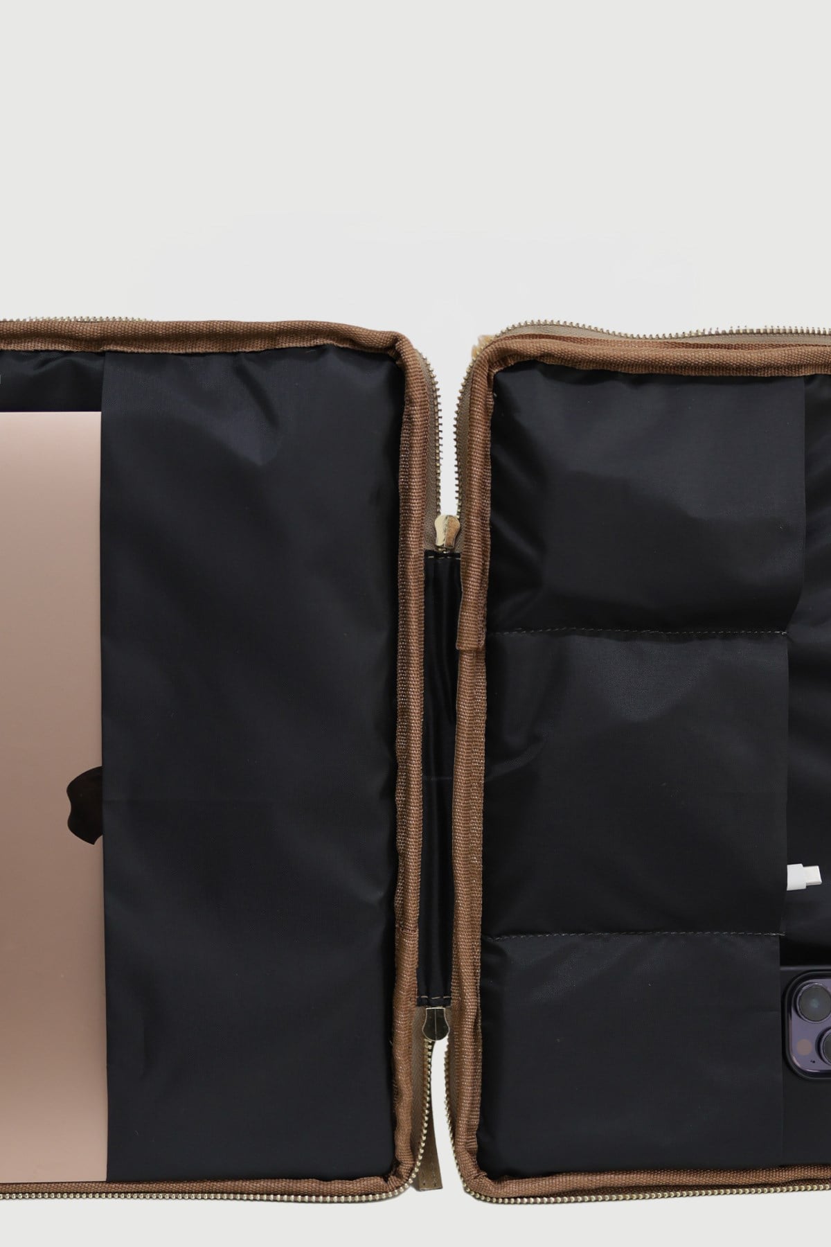 Huge Mansour Notebook Case Brown