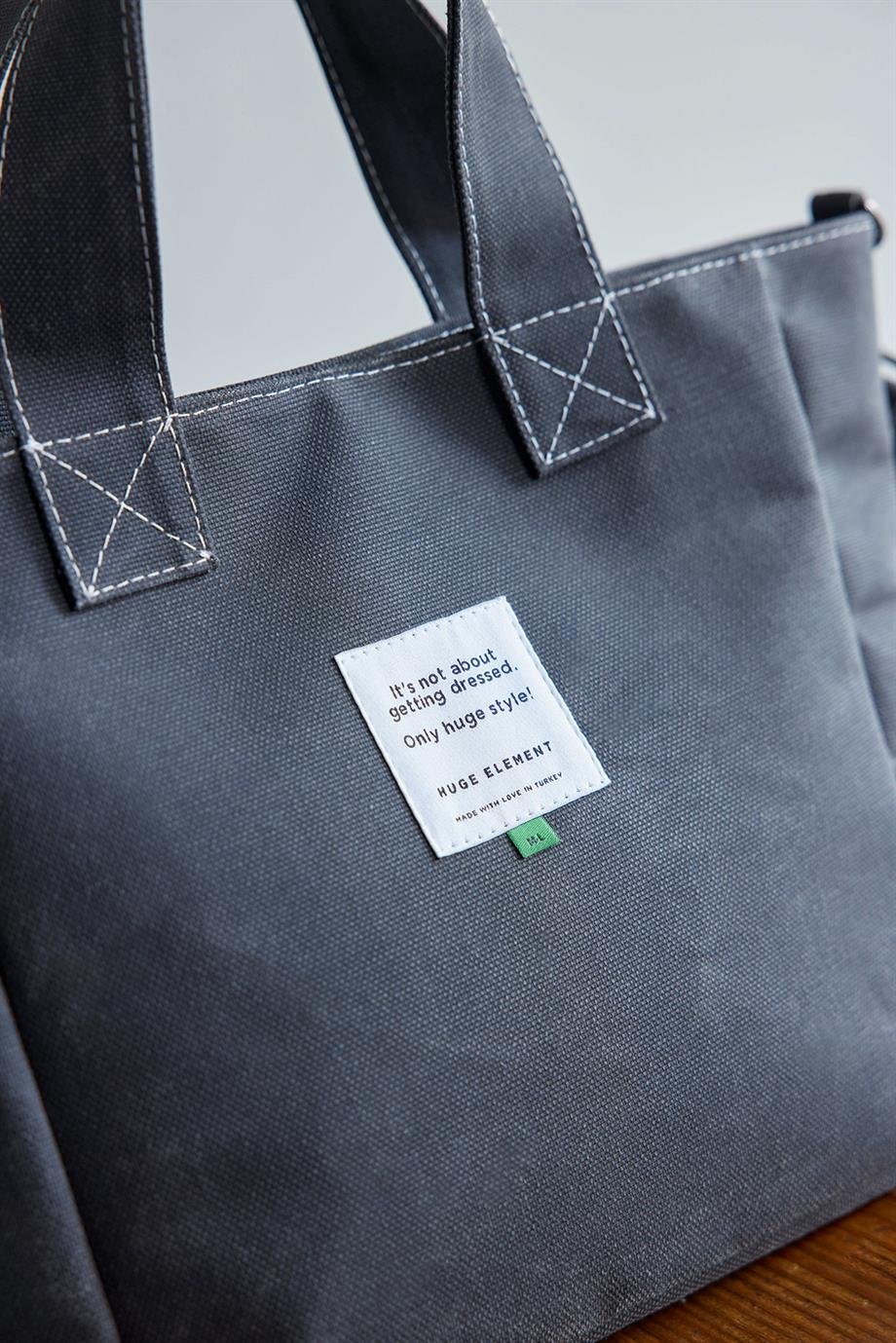 Huge Medium Bag Black