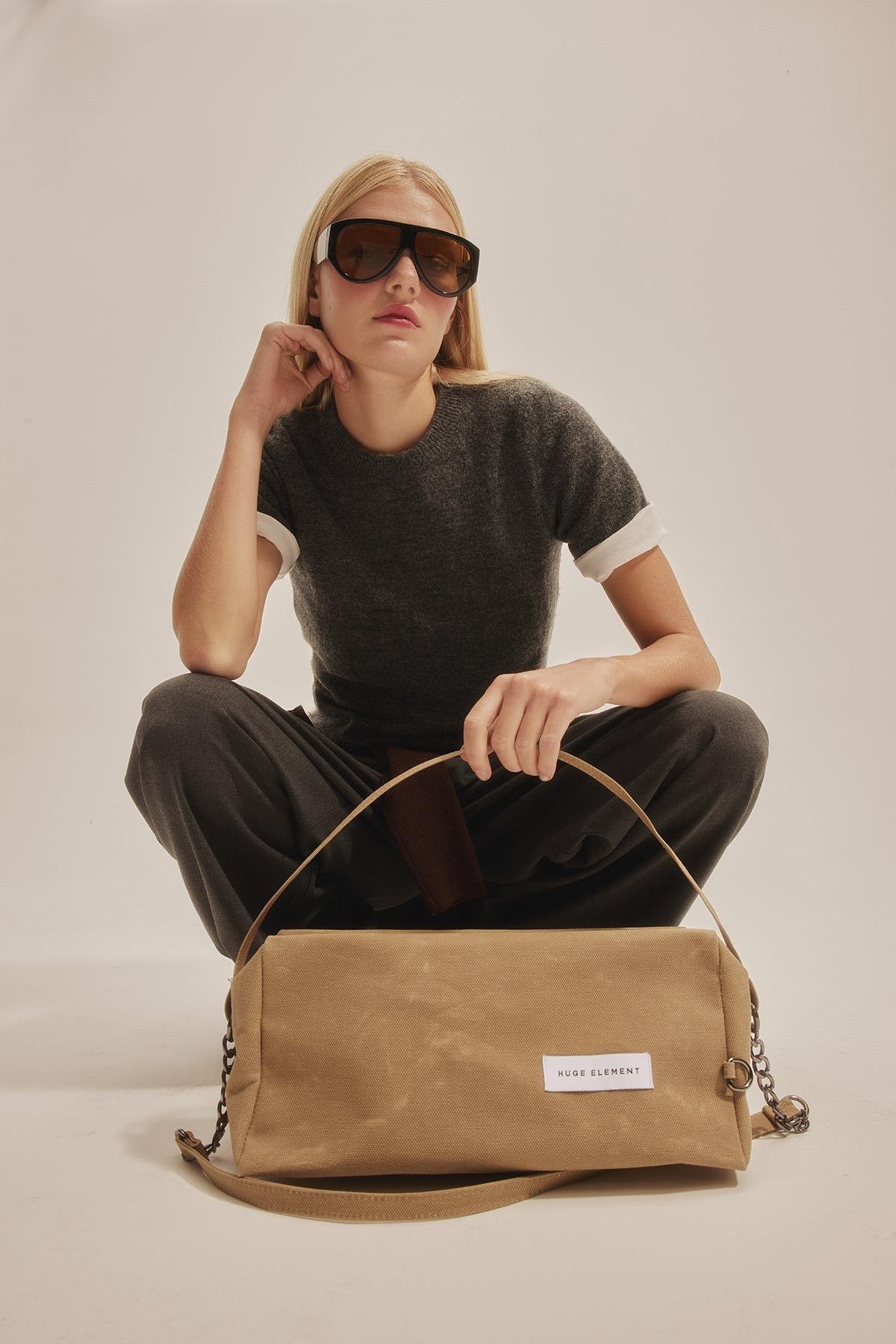 Huge Sanre Medium Bag Beige