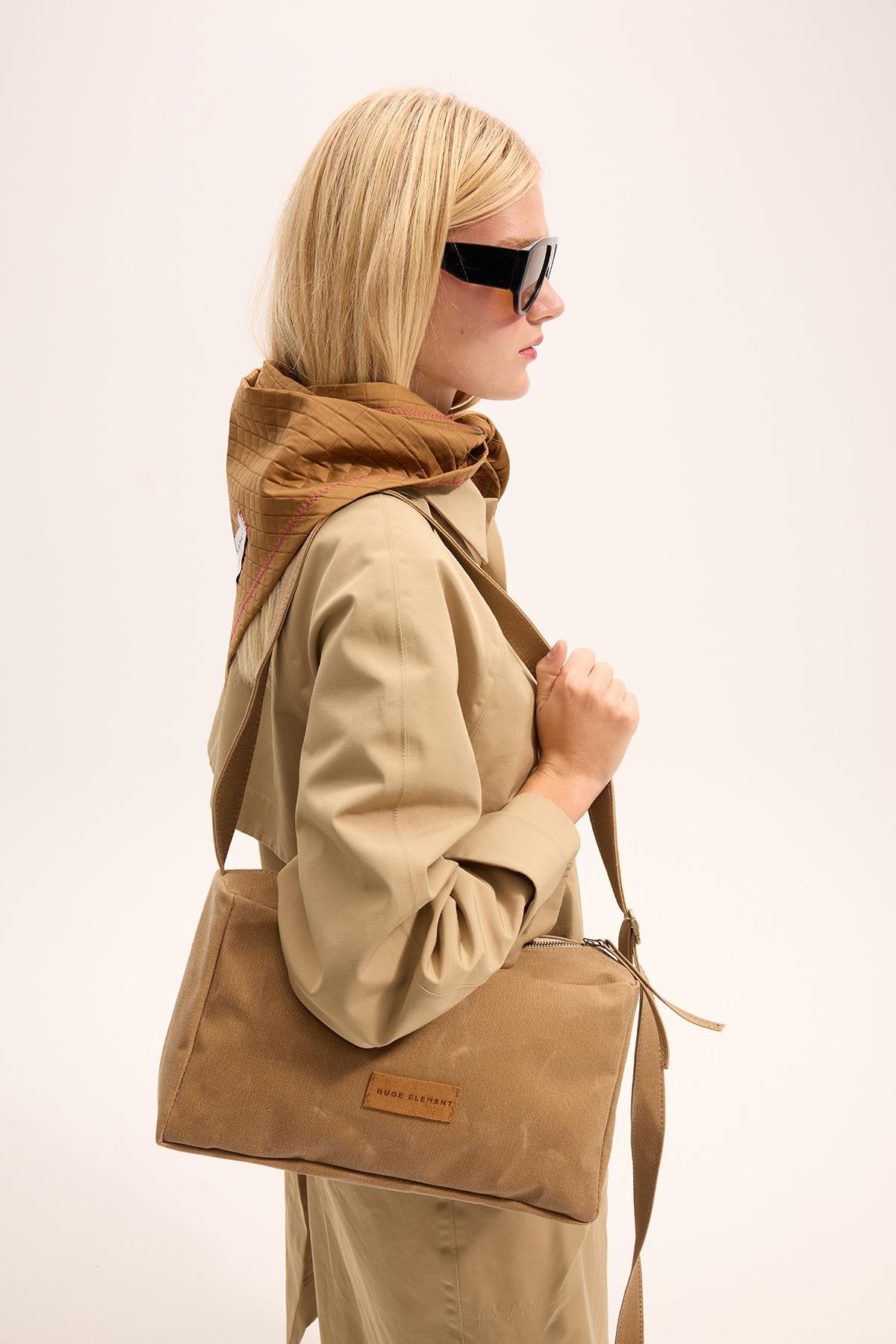 Huge Scane Scarf Beige