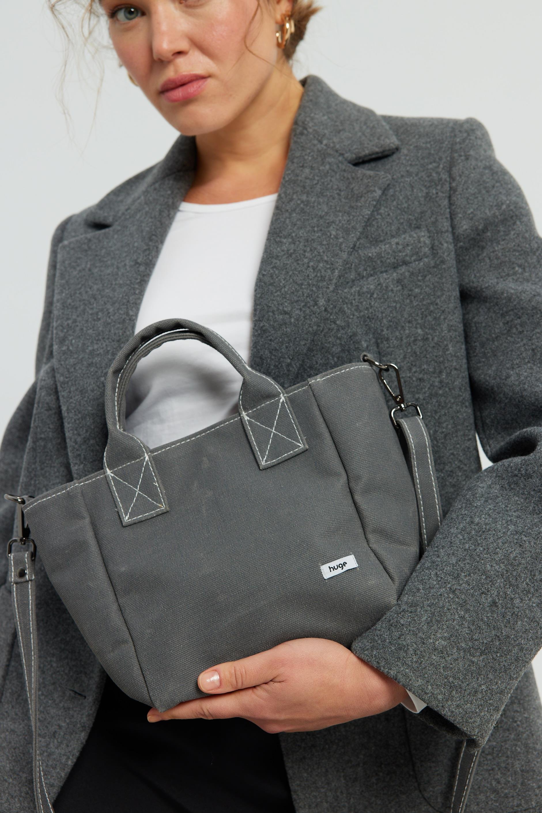Huge Small Bag Anthracite