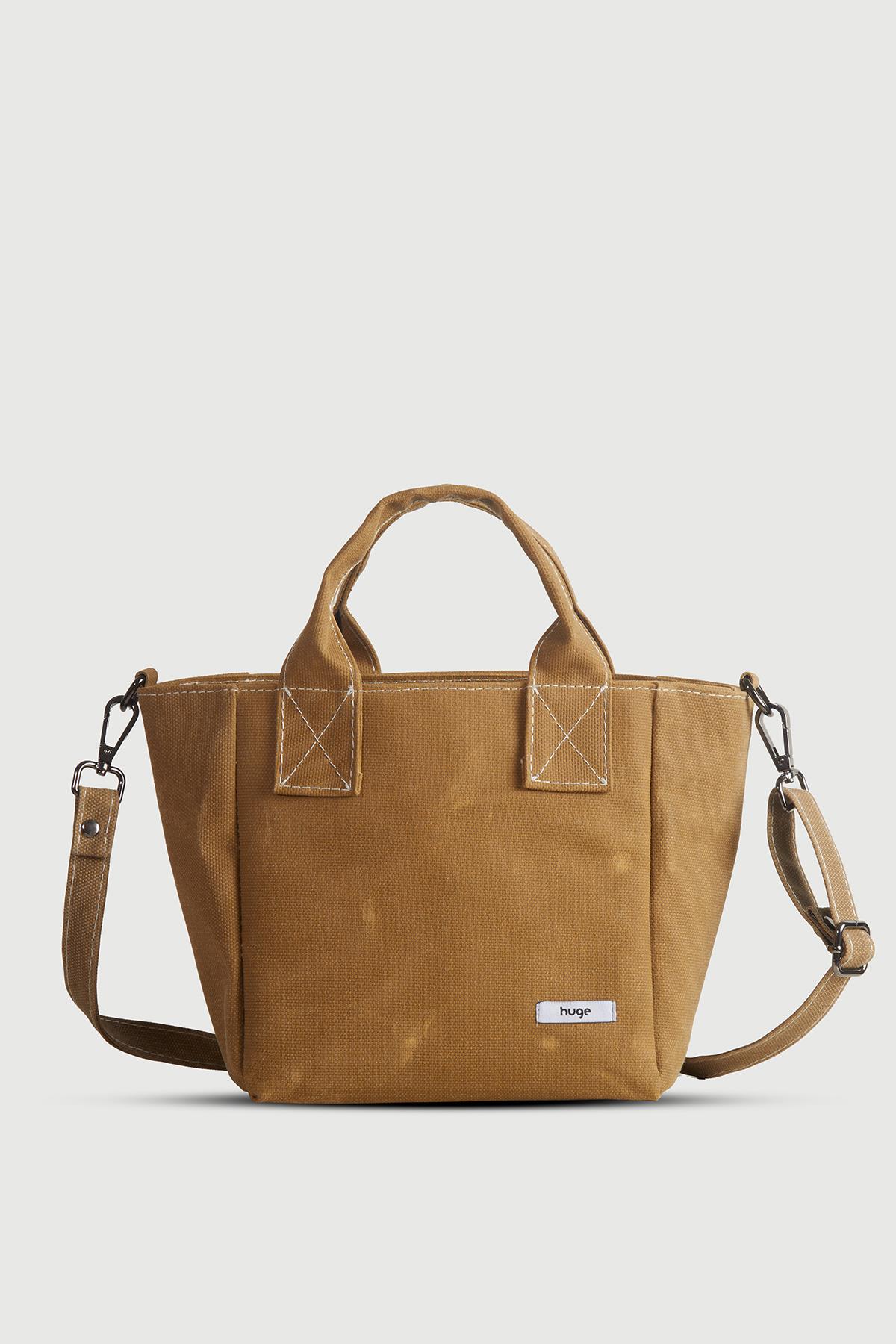 Huge Small Bag Beige