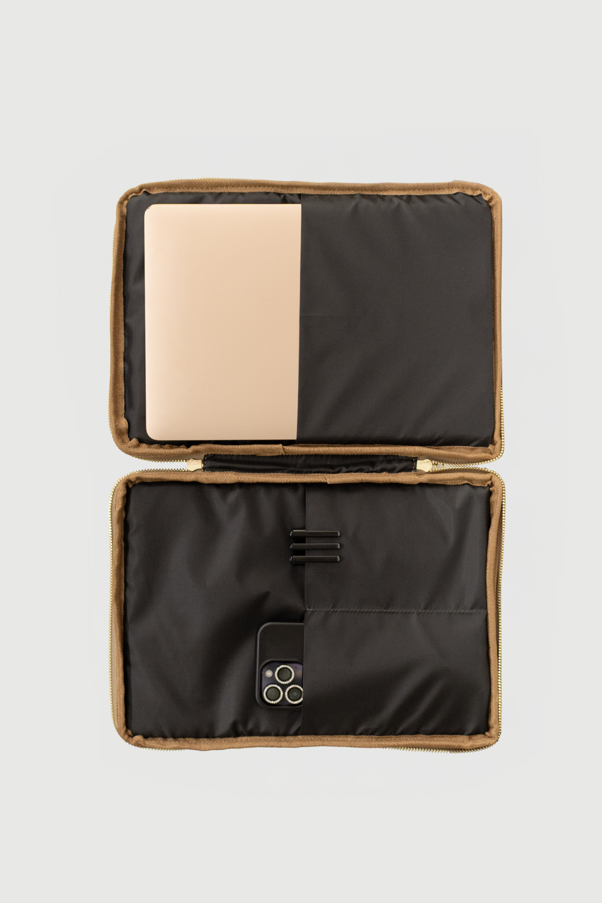 Huge Teddy Loppe Case Brown