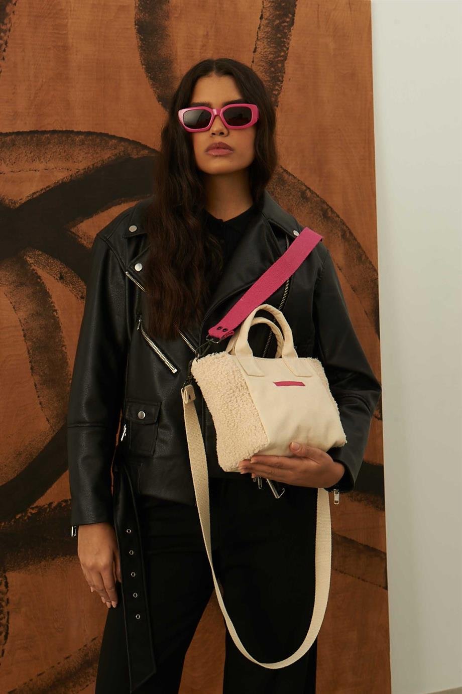 Huge Teddy Small Bag Ecru