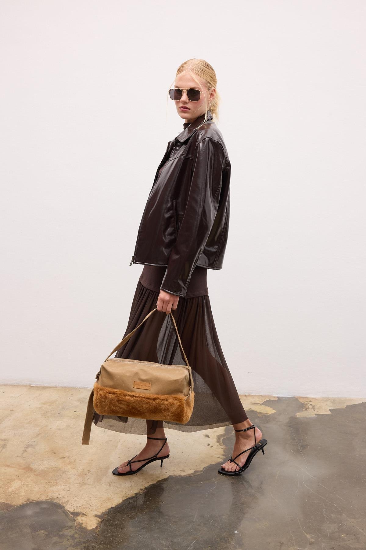 Huge Uppta Bag Beige