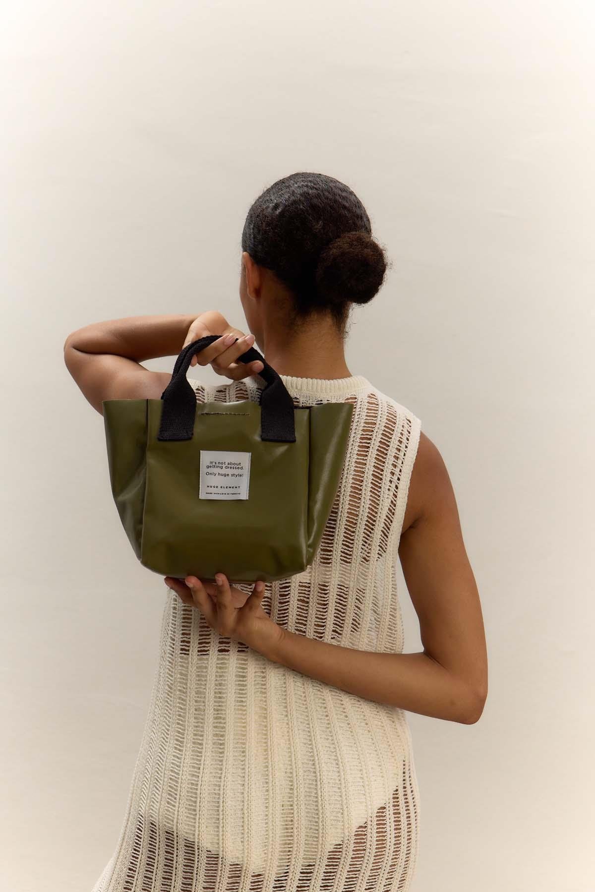 Huge Varde Medium Bag Green