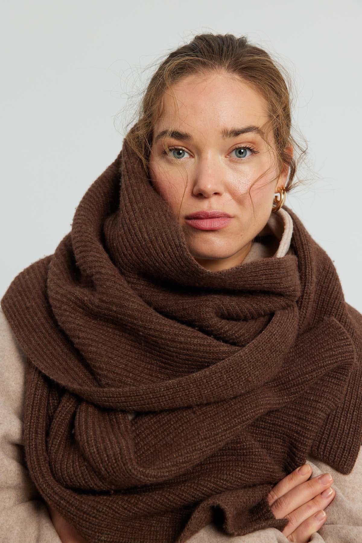 Huge Wool Scarf Special Edition
