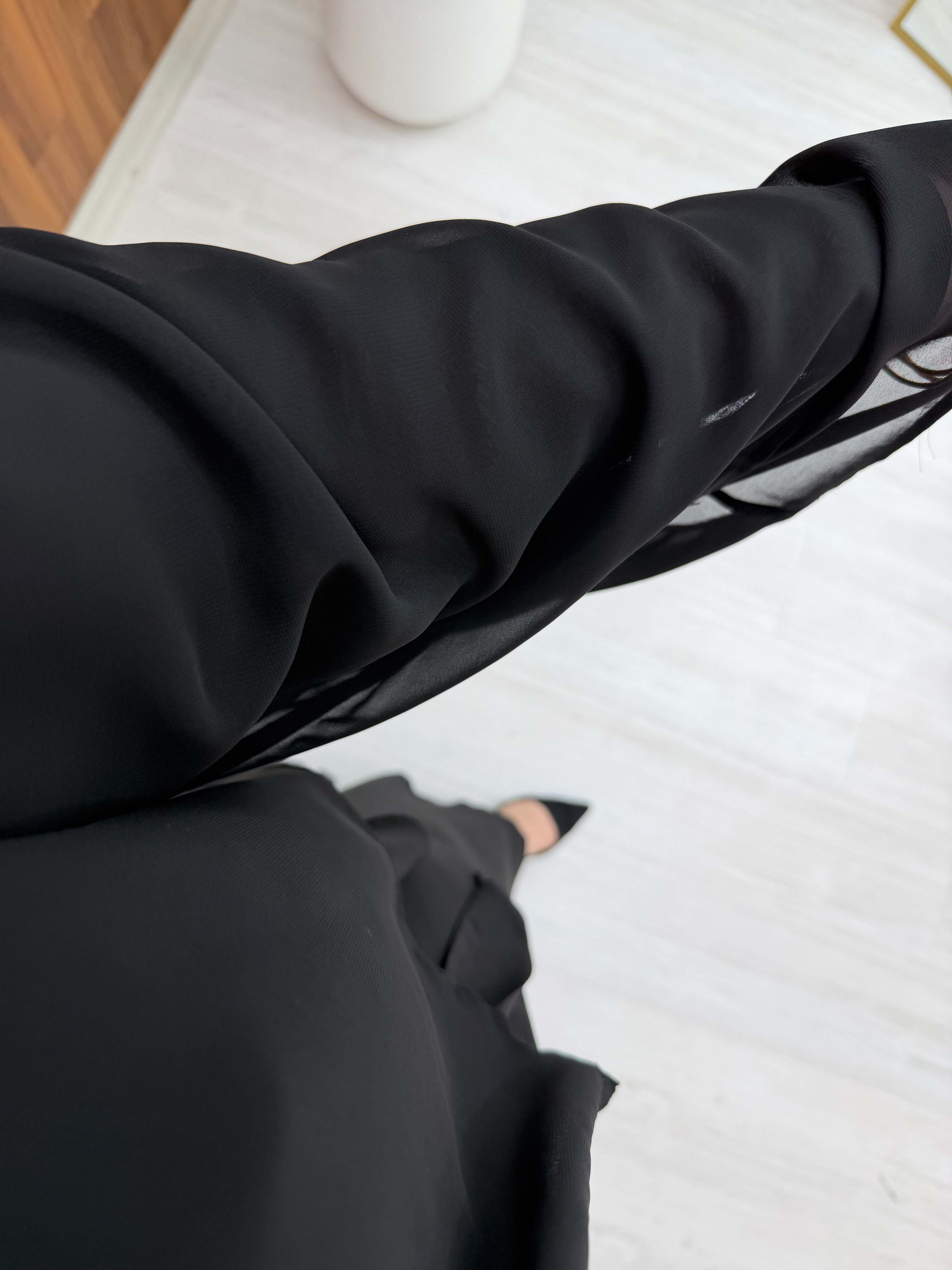 Qup Hümay Çıtçıtlı Şal Detay Abaya Siyah 10063 