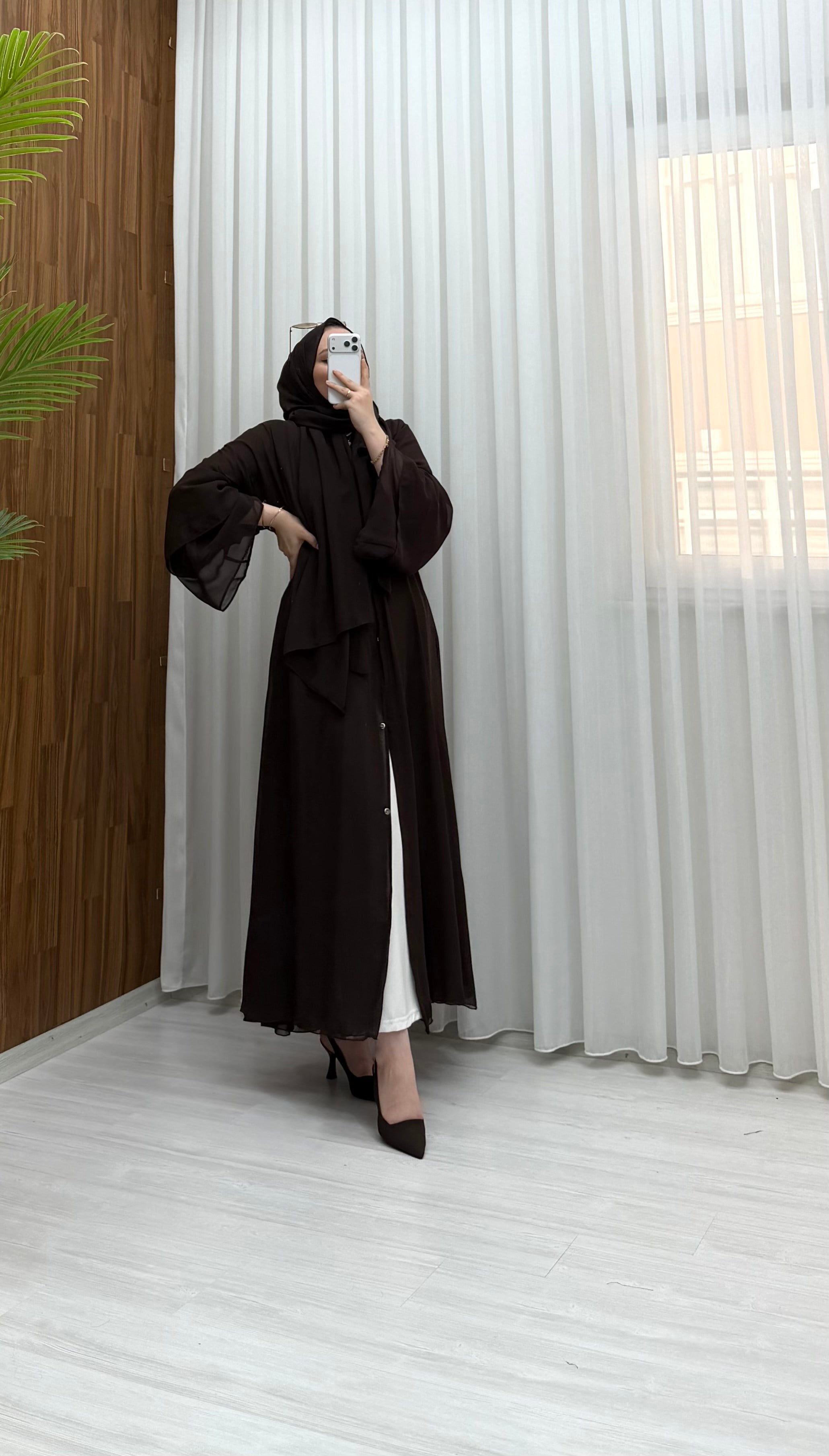 Qup Hümay Çıtçıtlı Şal Detay Abaya Kahverengi 10063 