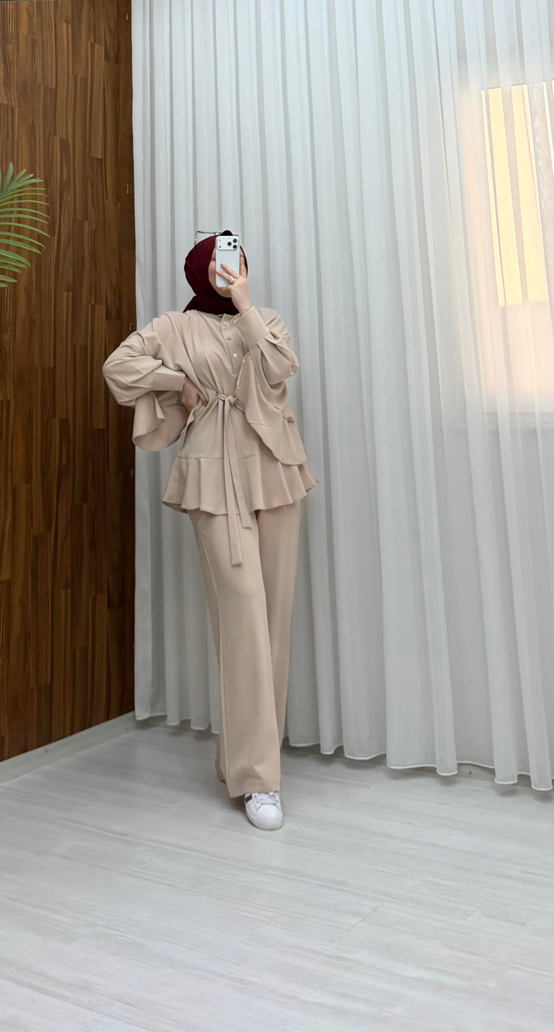 Qup Flow Pelerin Detay Takım Bej 20251 