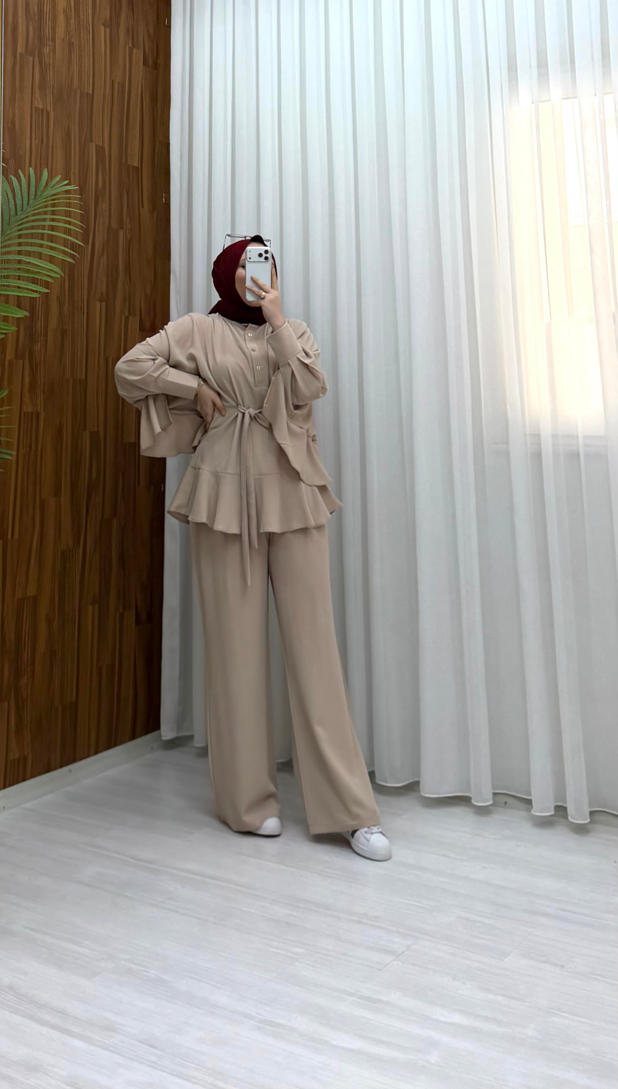 Qup Flow Pelerin Detay Takım Bej 20251 