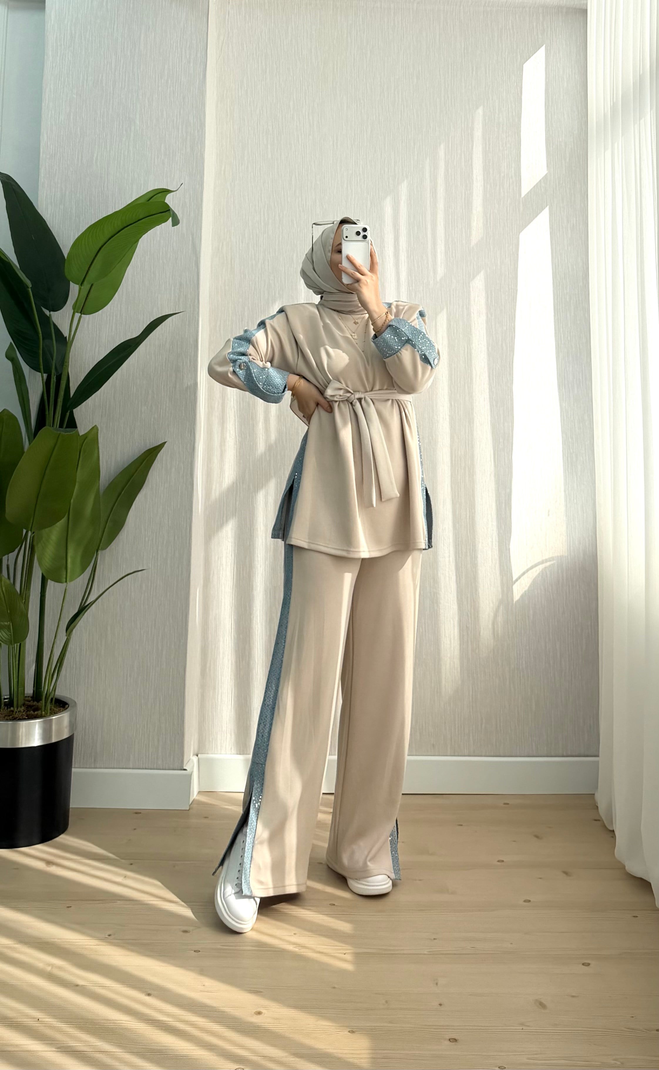 Efulim Watkalı Pul Ve Kot Garnili Takım Bej  3037 