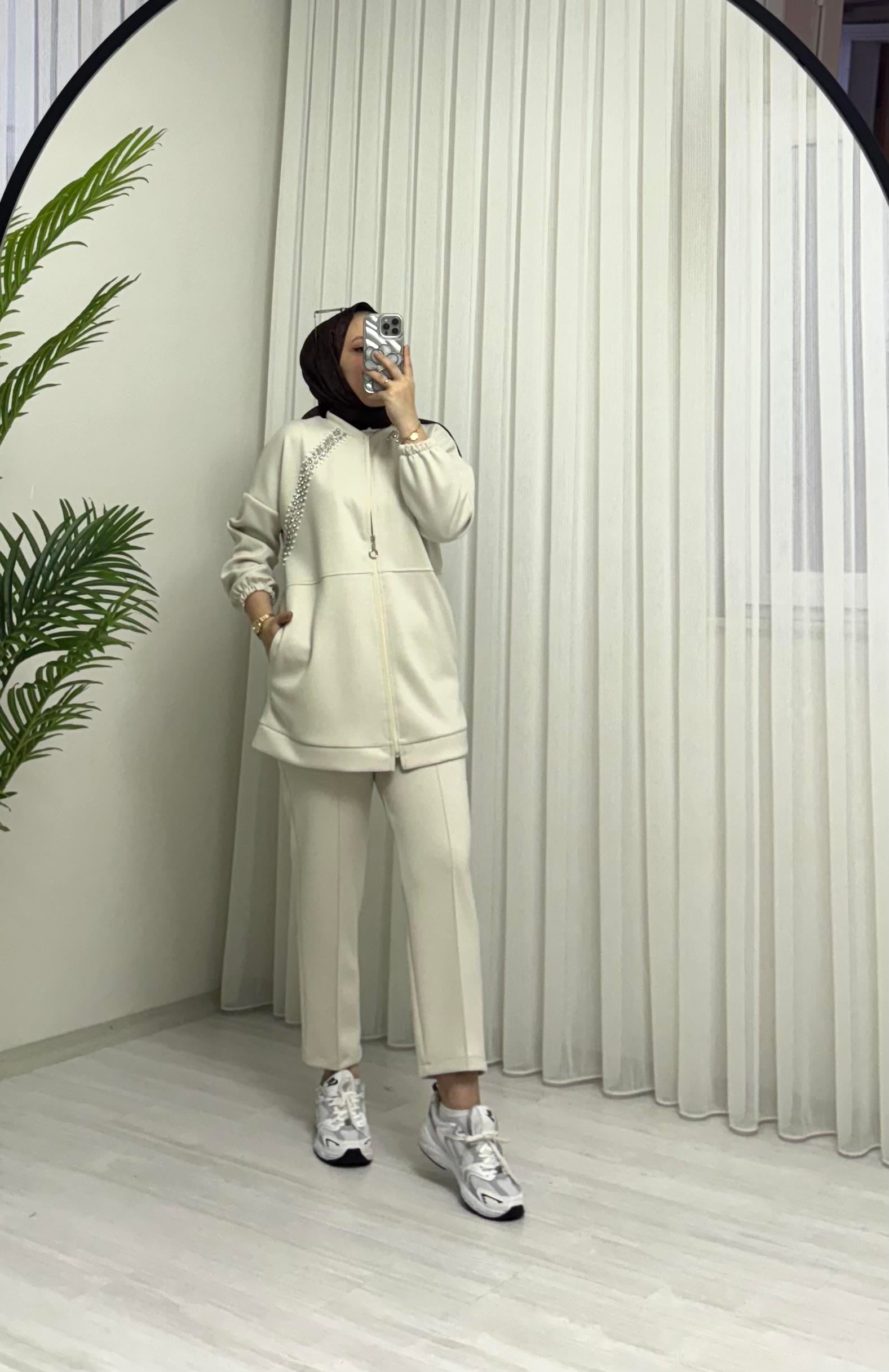 Aya Store Fermuarlı Taş İşlemeli Takım Bej