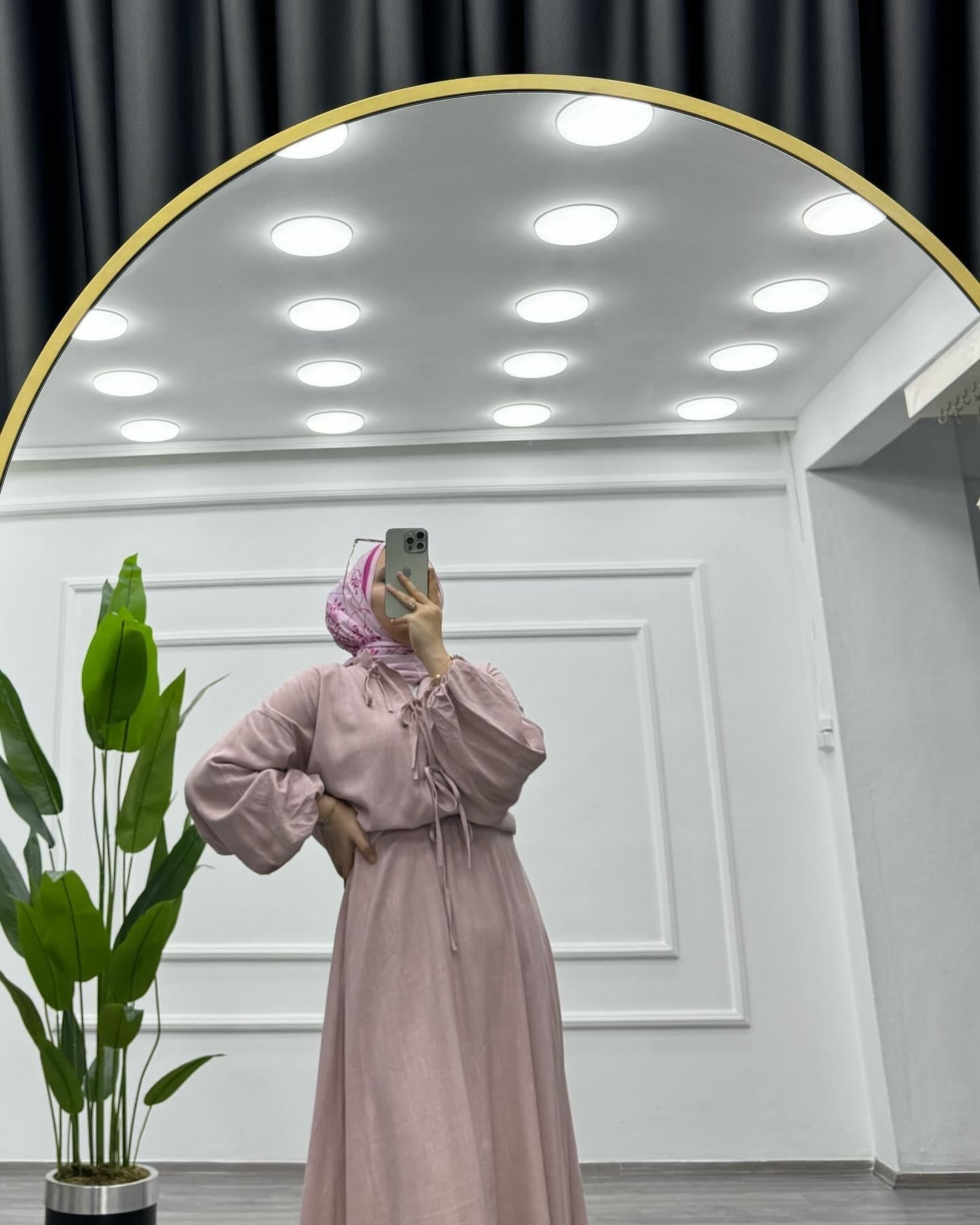 Lilyum etekli takım pudra