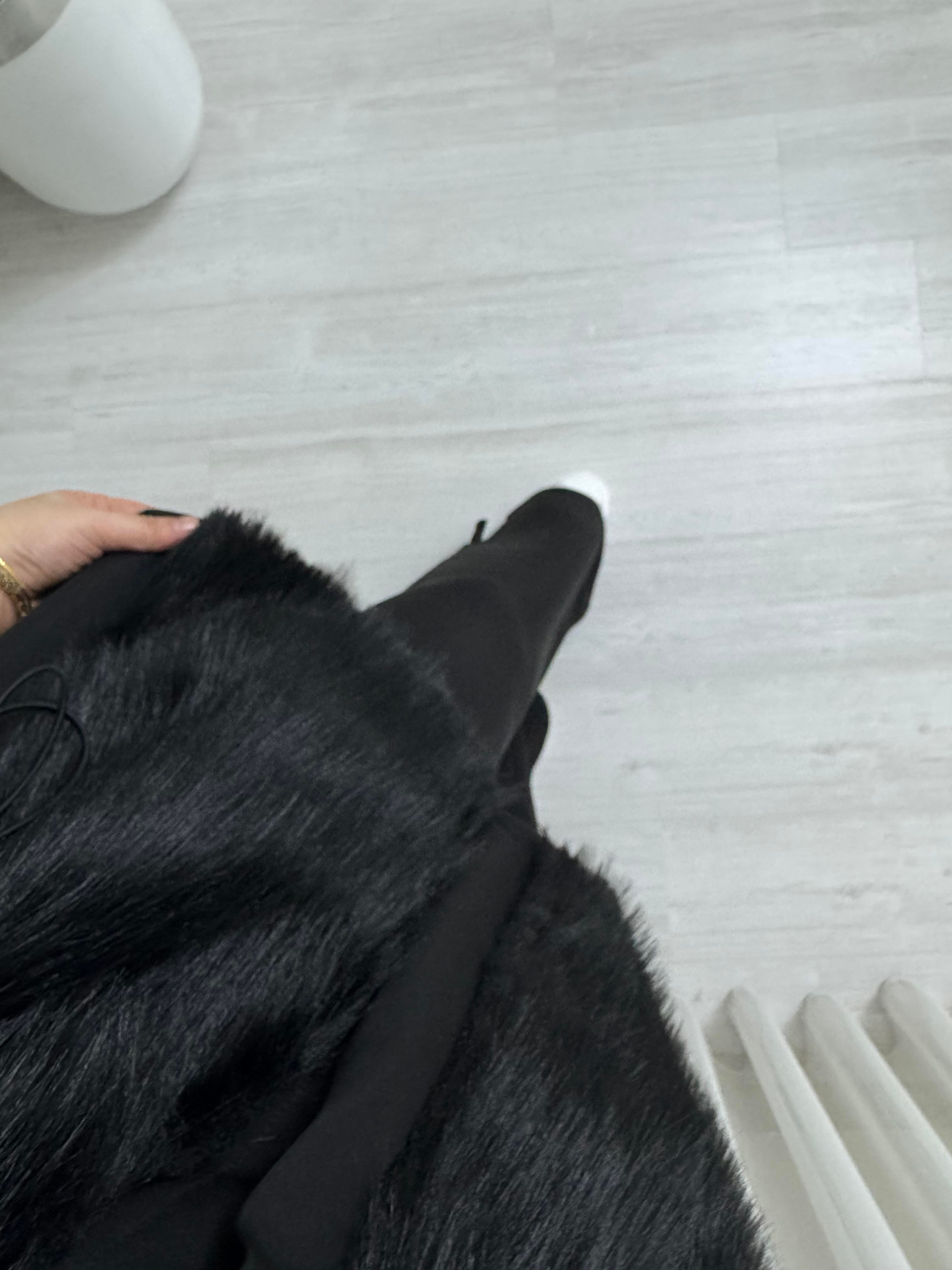 Poli Arkası Kürklü Scuba Takım Yelekli Siyah