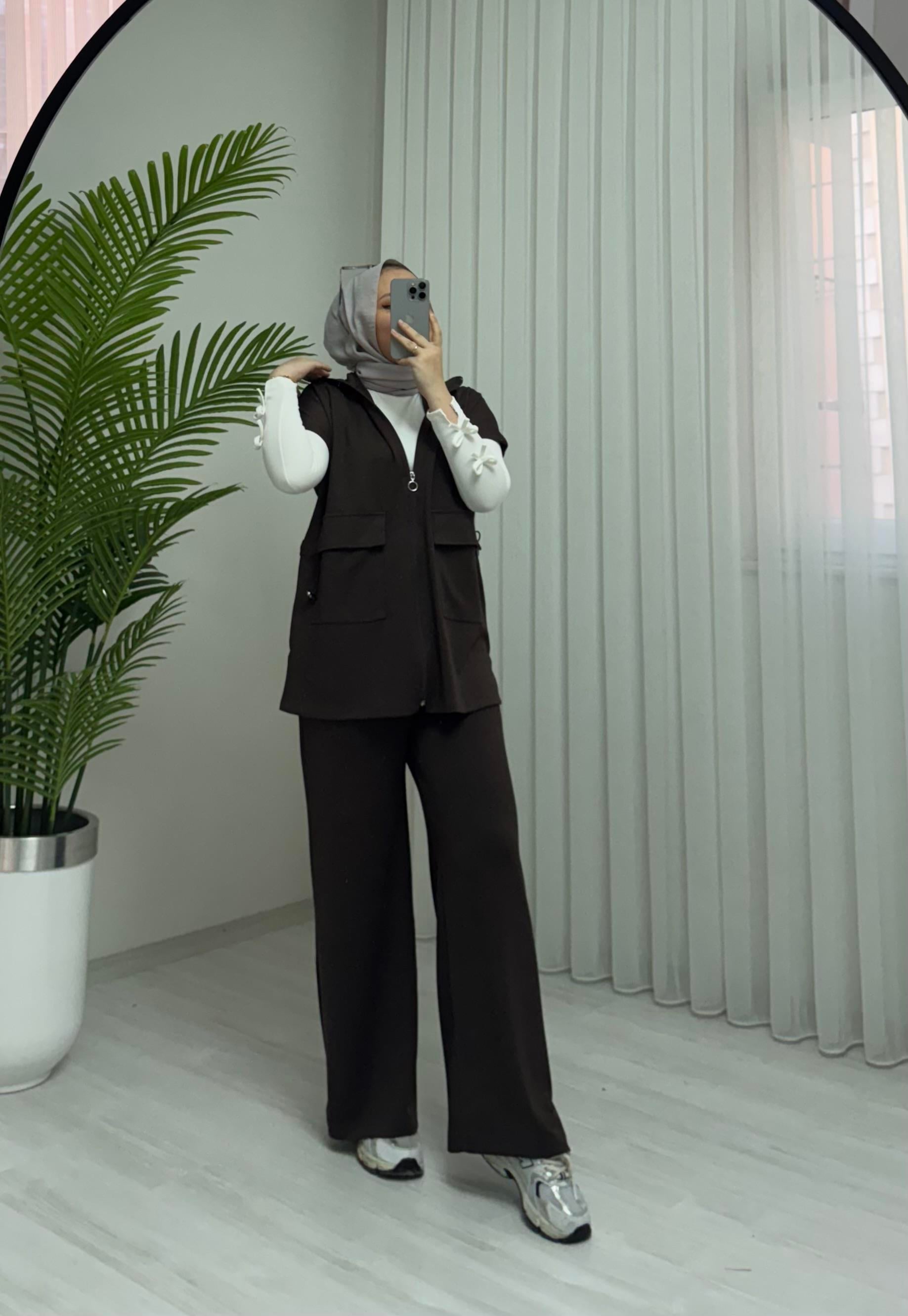 Poli Torba Cepli Yelekli Takım Kahve