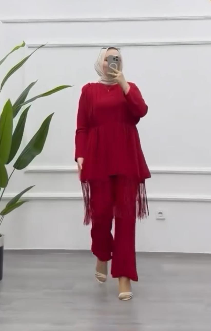 Püsküllü Takım Kırmızı (93)