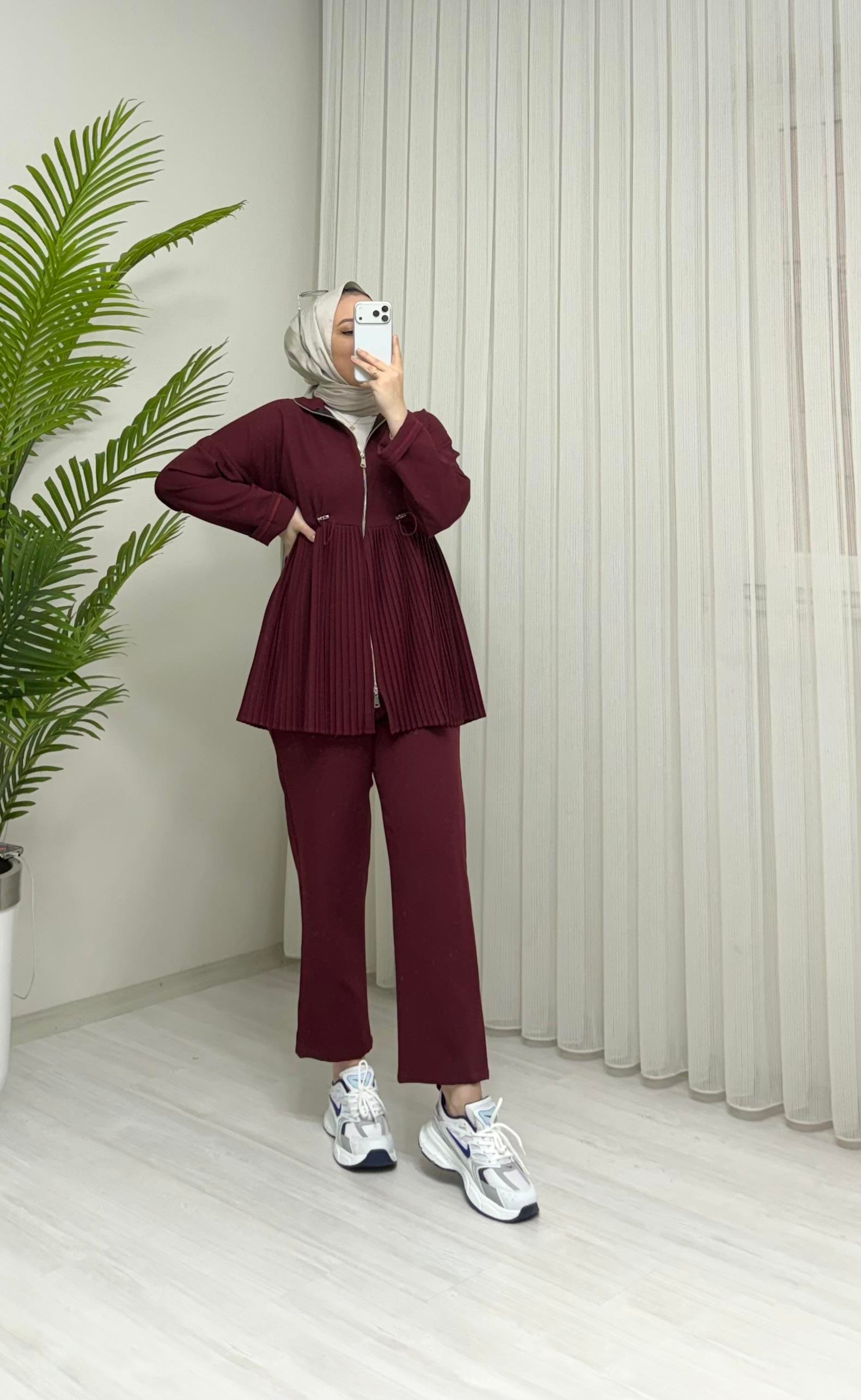 Qup Pile Detaylı Krep Takım Bordo