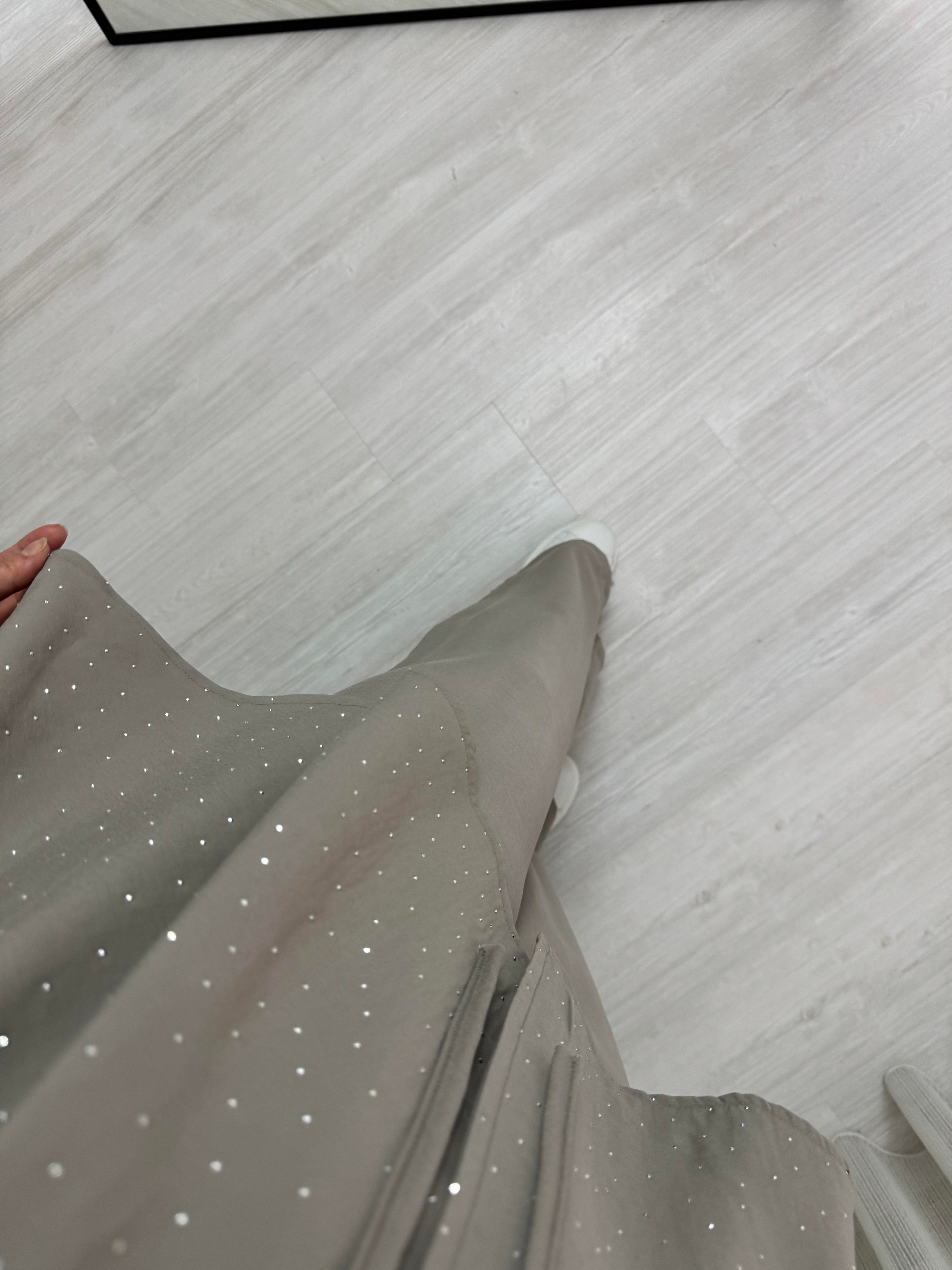 Taba Pırlantalı Modal Kumaş Takım Bej 