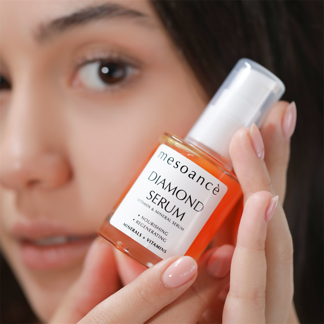 Diamond B5 Vitamini Nemlendirici-Onarıcı Besleyici Serum 30ML