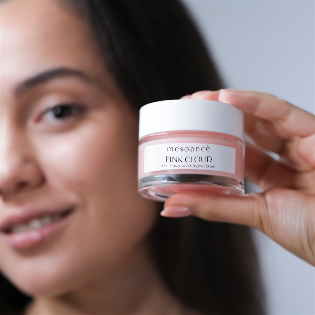 Pink Cloud  Yaşlanma Karşıtı Nemlendirici Yüz Bakım Kremi  50 ml