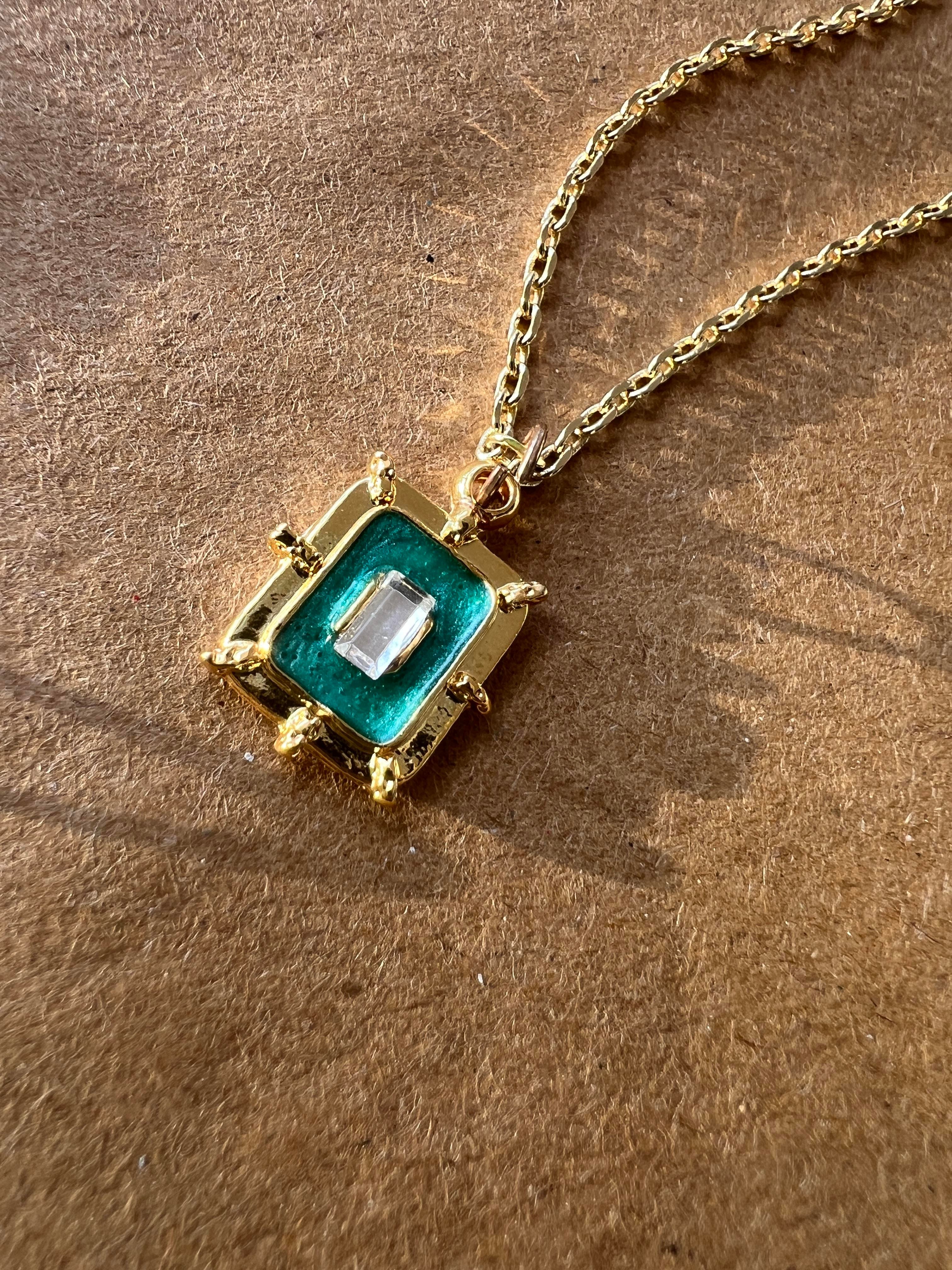 48 cm vip mineli kolye