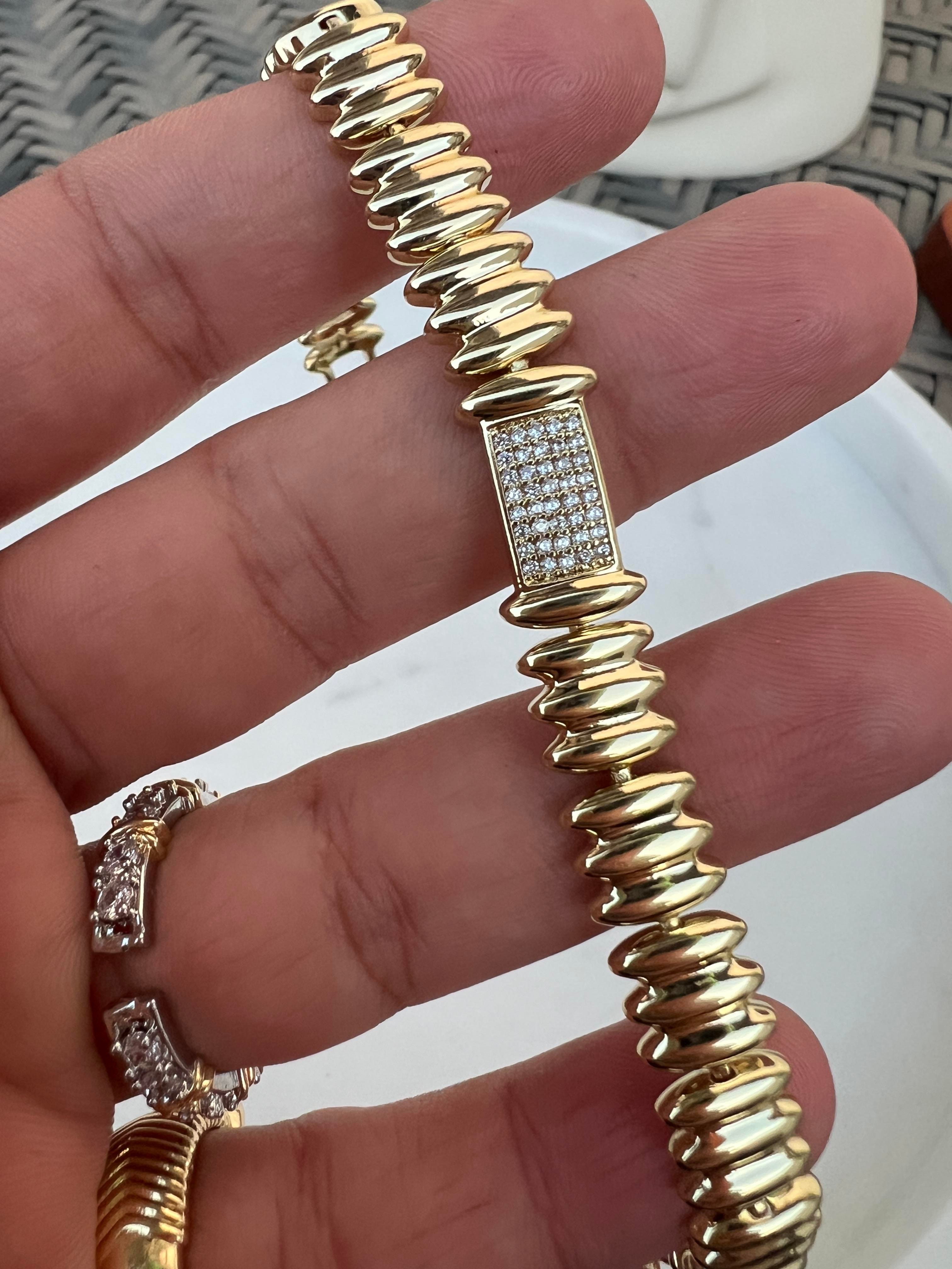ÇUBUK EZME KÜNYE GOLD