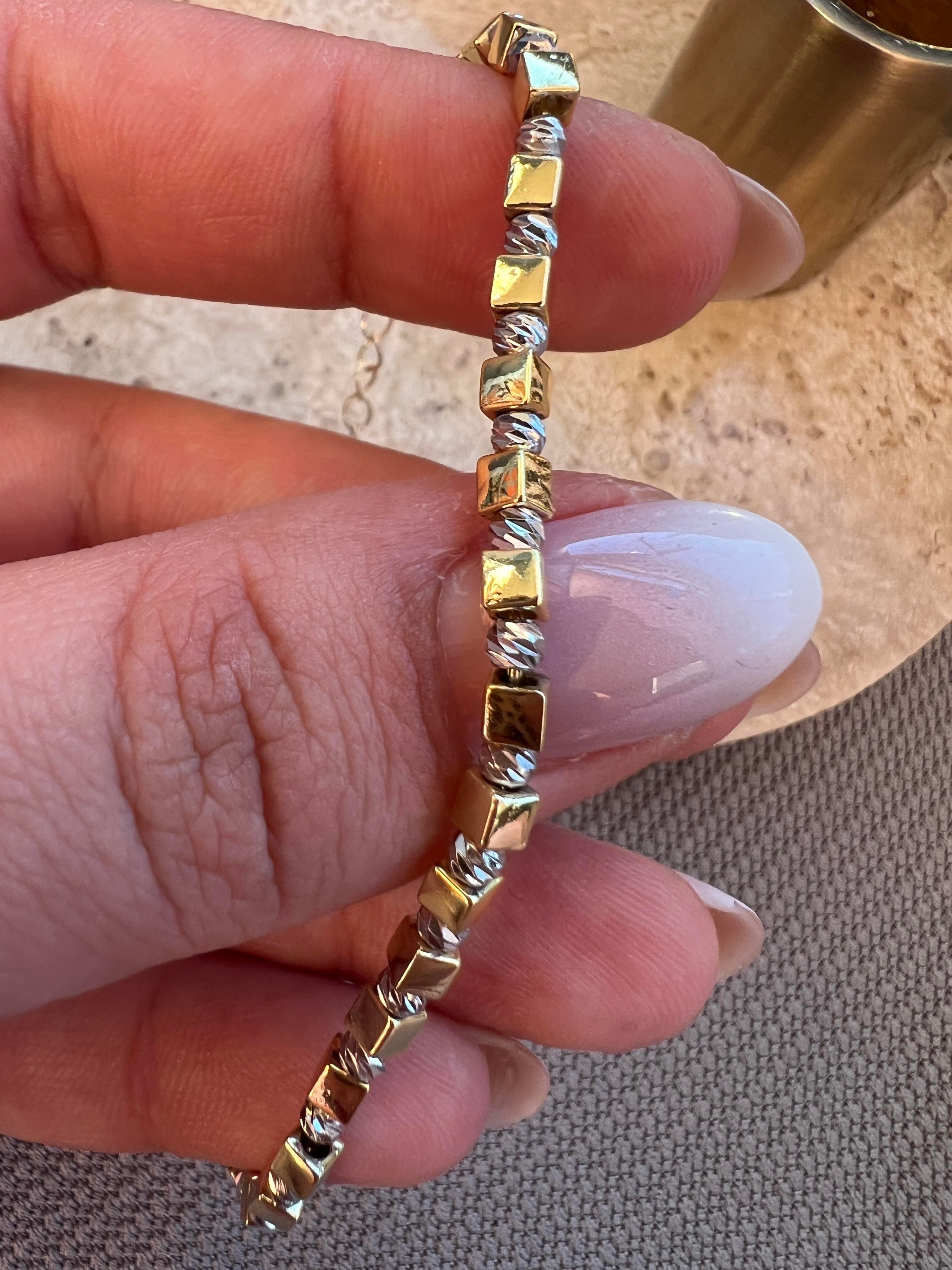 GOLD KÜP GÜMÜŞ DORİKA BİLEKLİK