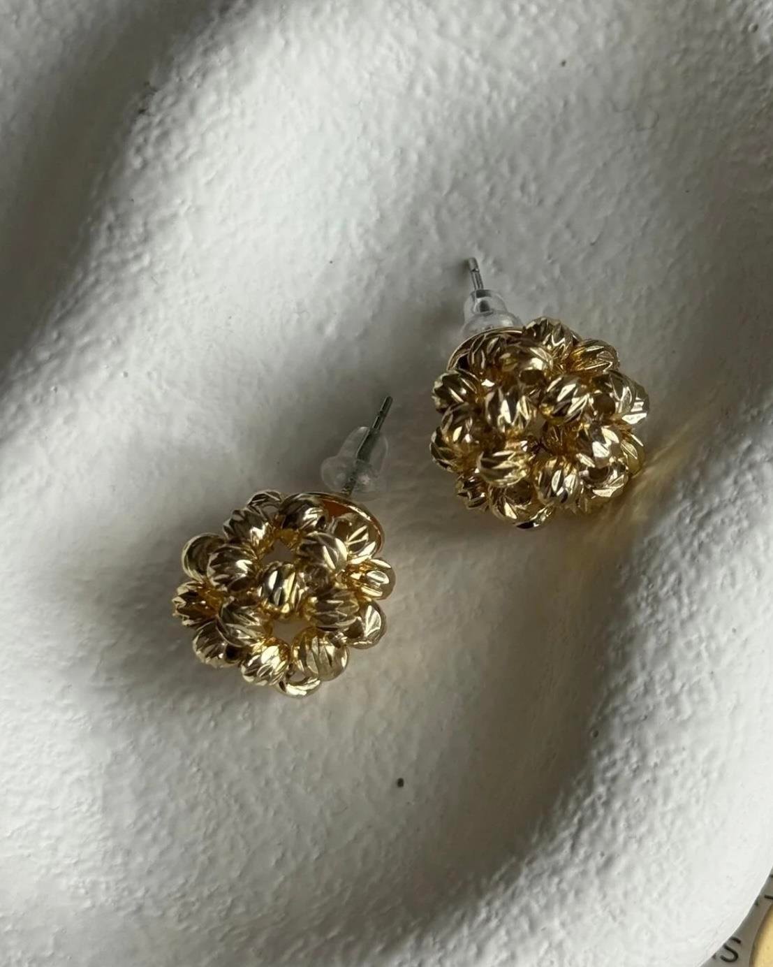 TOP ÖRME DORİKA KÜPE 