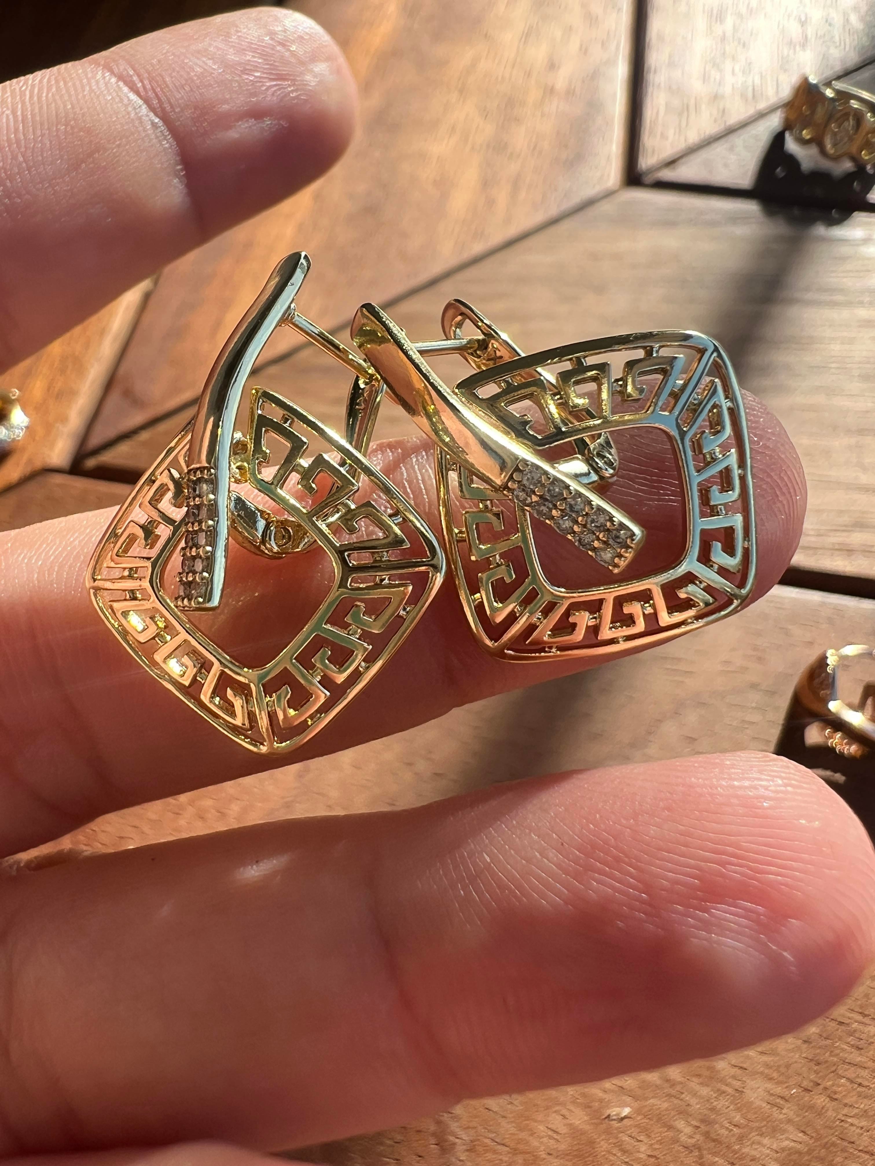 VRSC ALTIN MODEL KÜPE