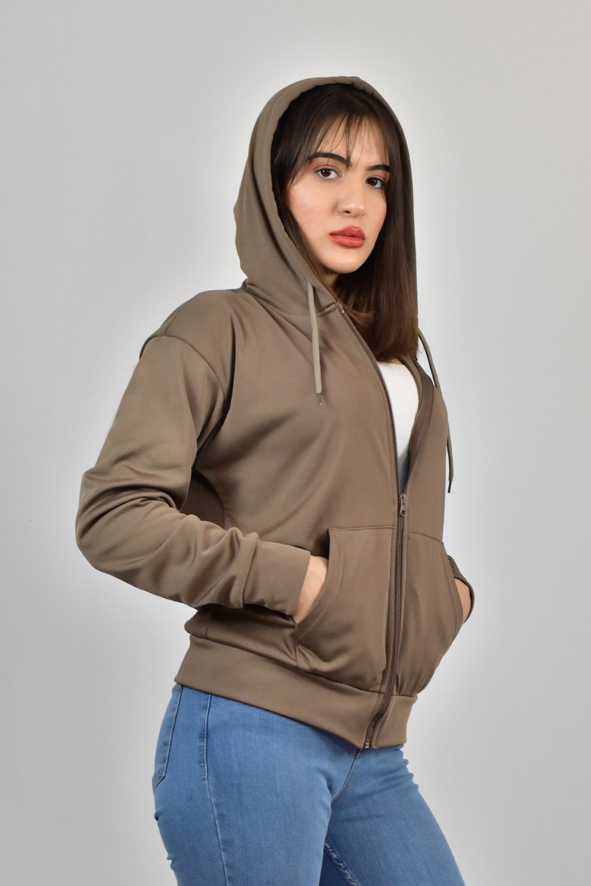 AKAT KAPŞONLU FERMUARLI SWEATSHİRT KAHVERENGİ